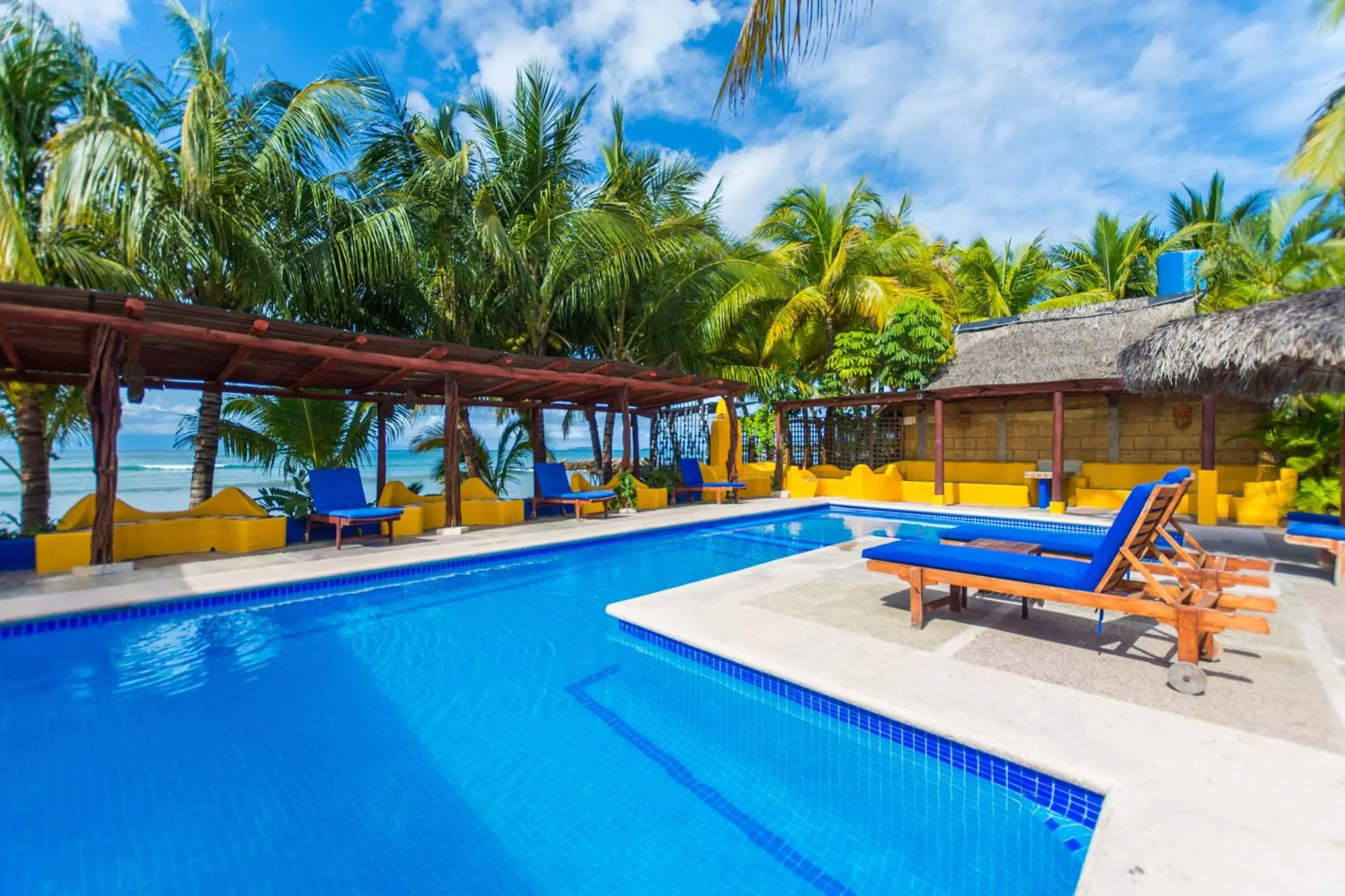 Swimming Pool in Hotel Meson de Mita