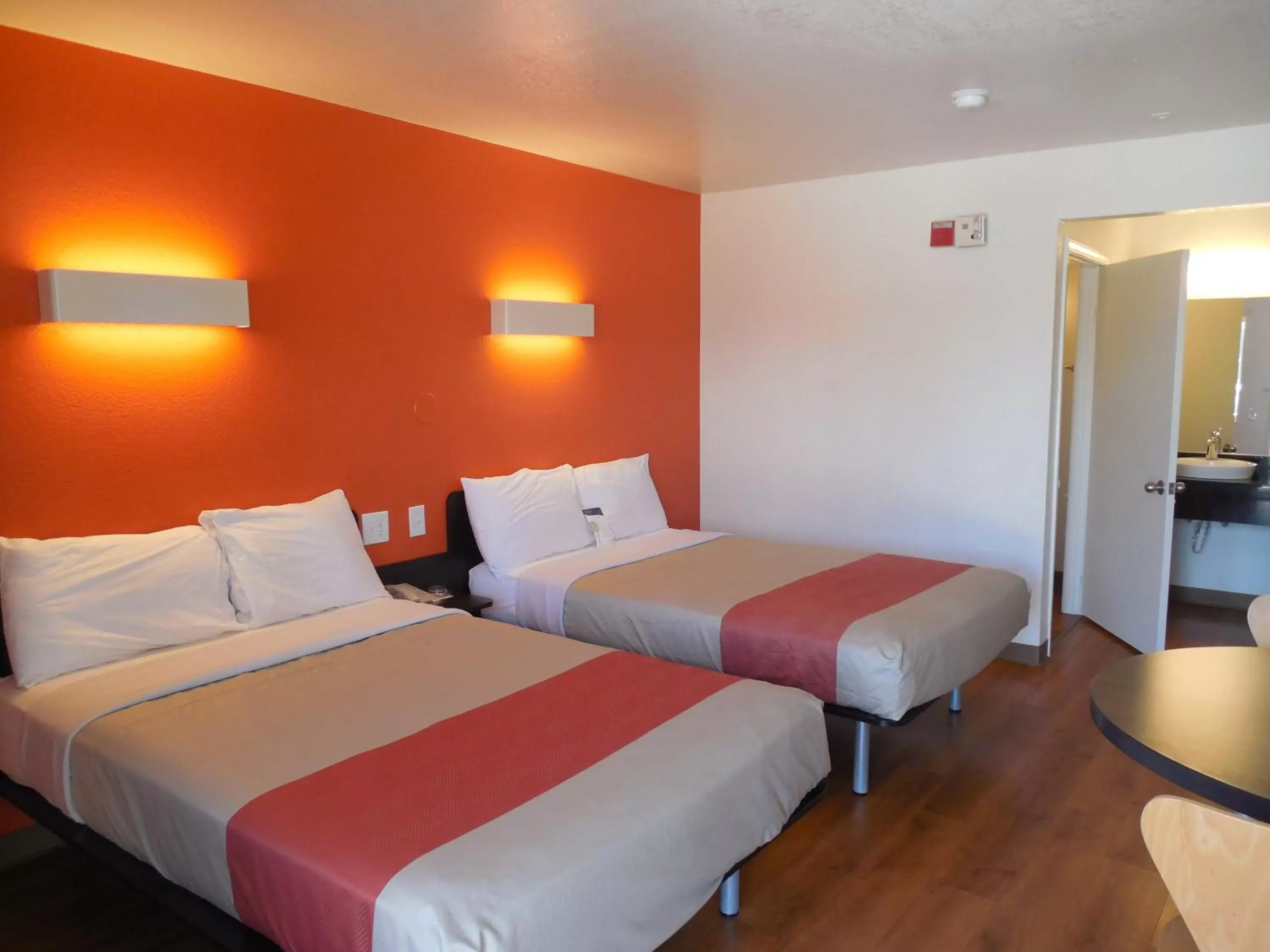 Bed in Motel 6-Chula Vista, CA - San Diego