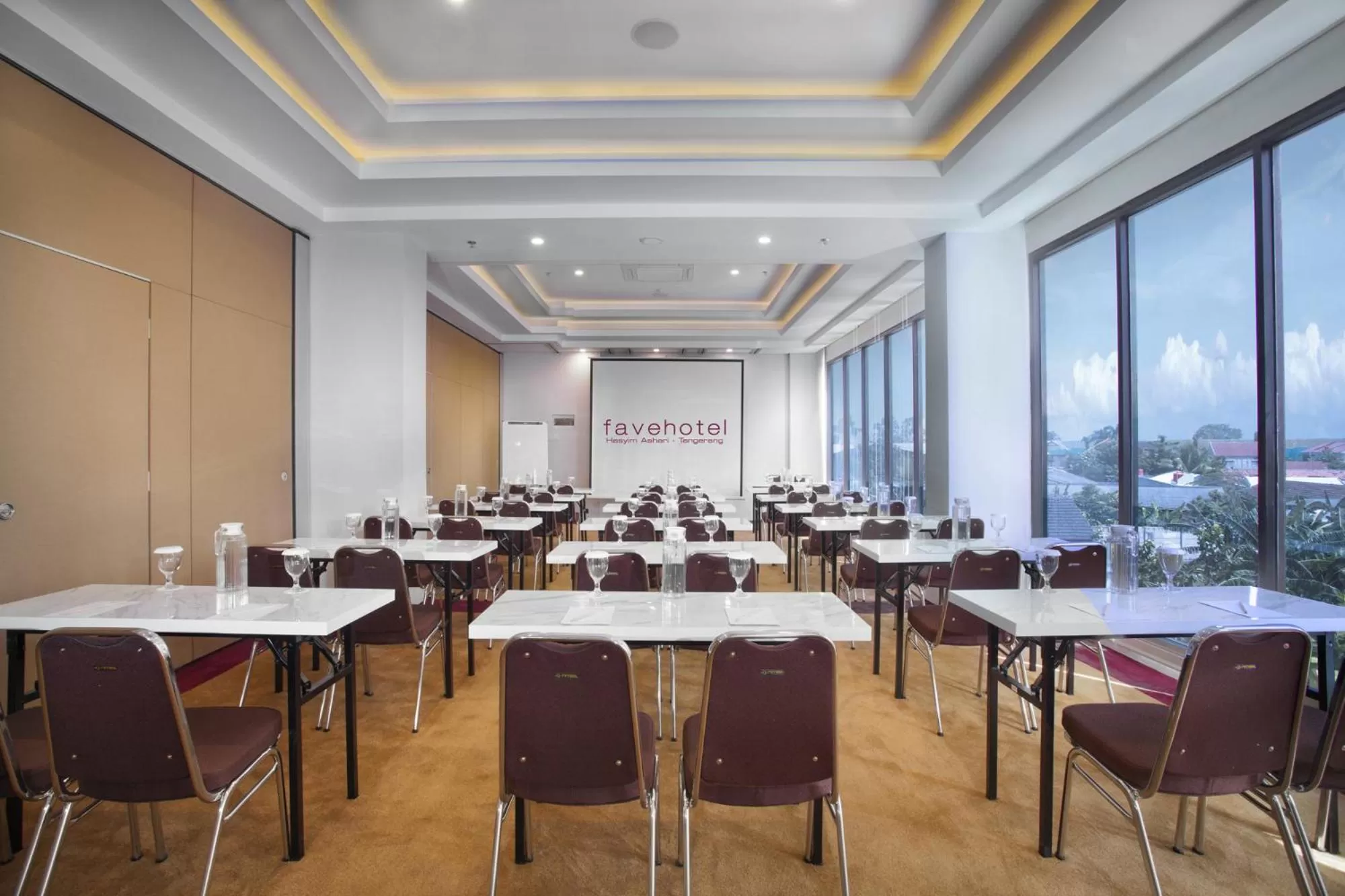 Banquet/Function facilities in favehotel Hasyim Ashari Tangerang