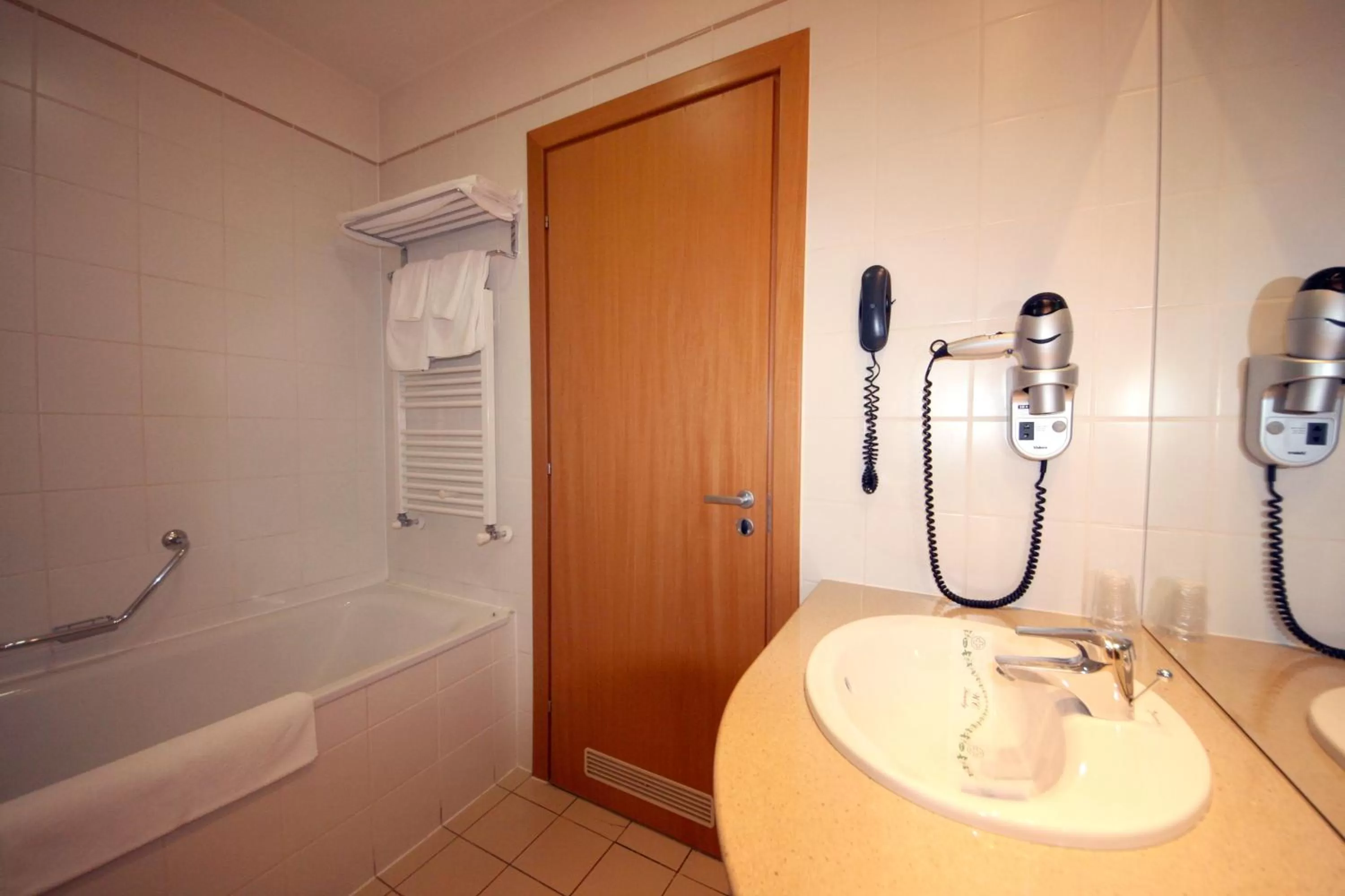 Bathroom in Savoy Hotel