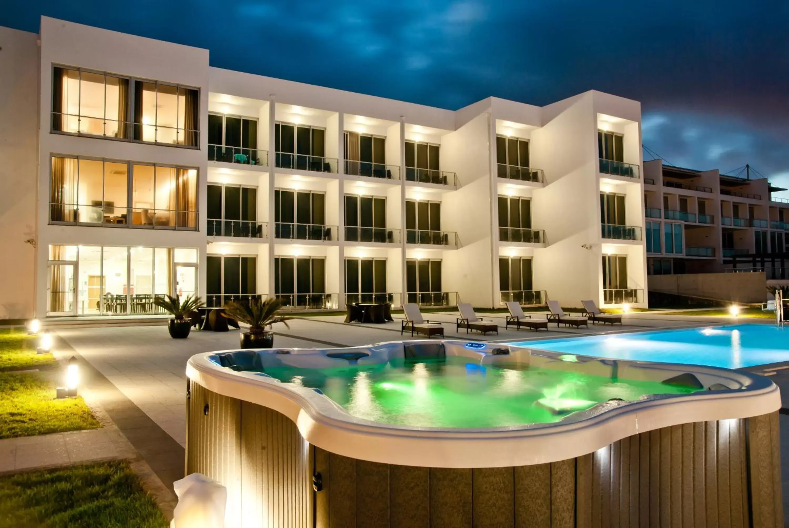 Open Air Bath, Property Building in Atlantida Mar Hotel