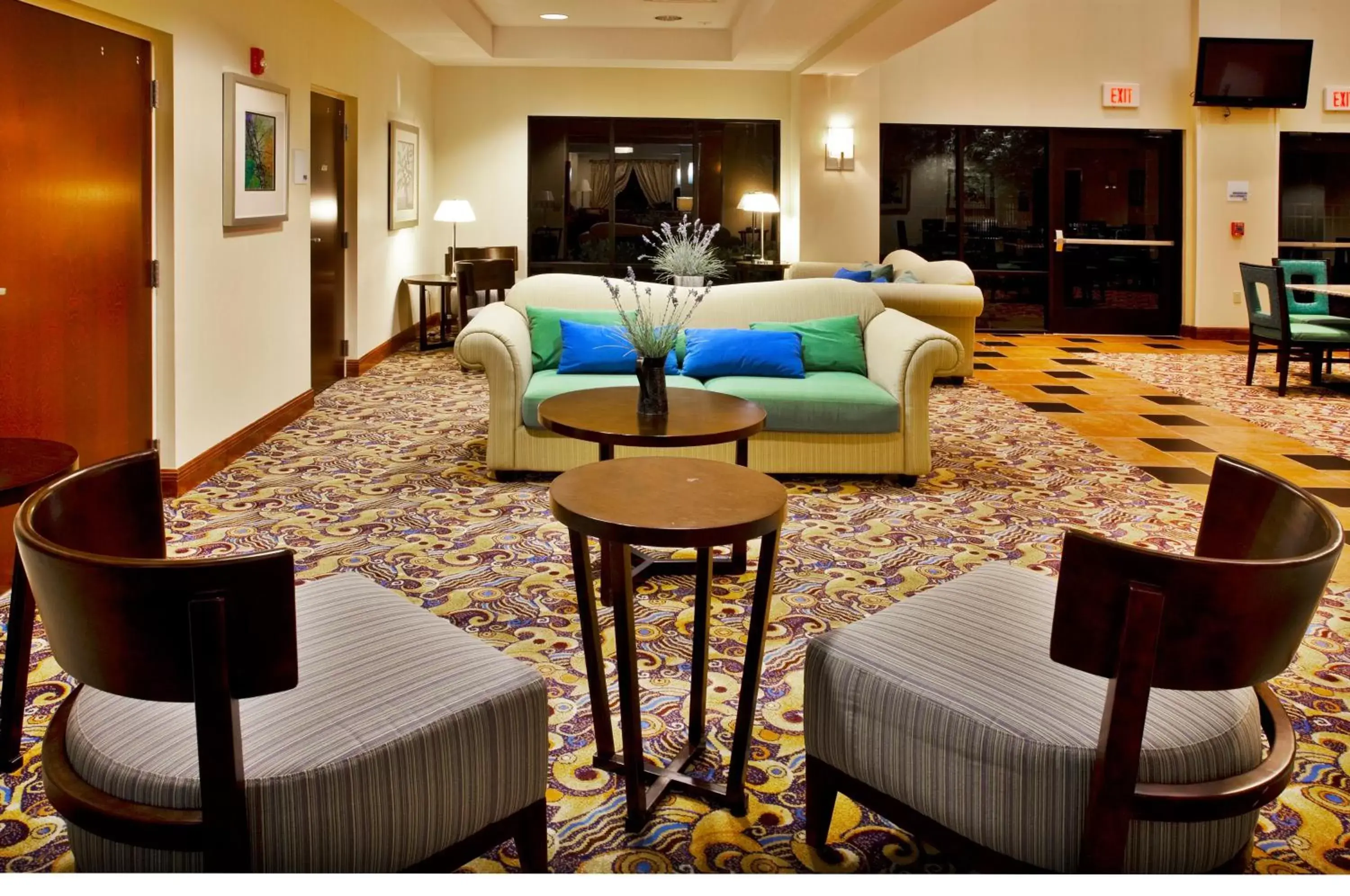 Other, Lounge/Bar in Holiday Inn Express Orlando-Ocoee East, an IHG Hotel