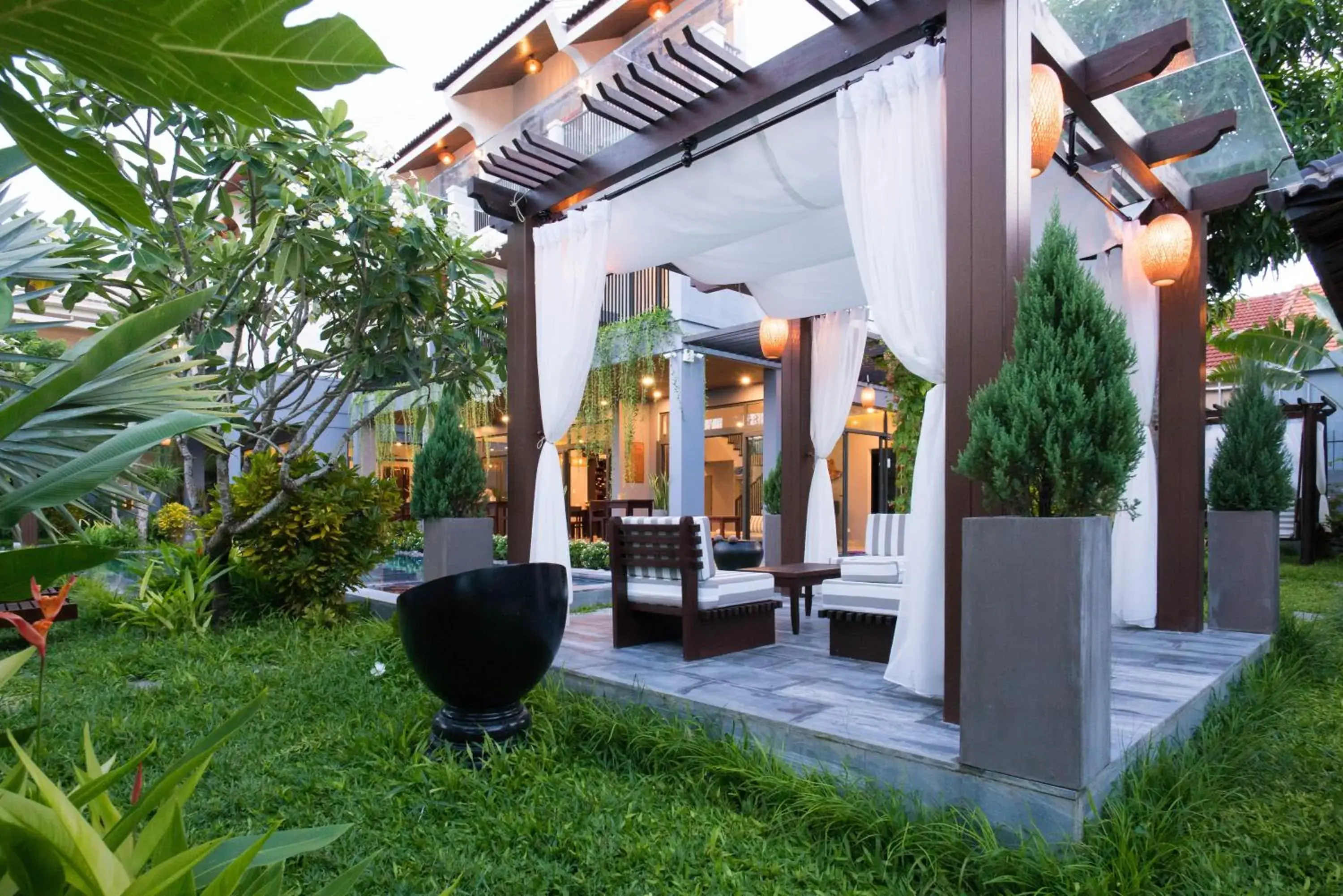 Garden in Dai An Phu Villa