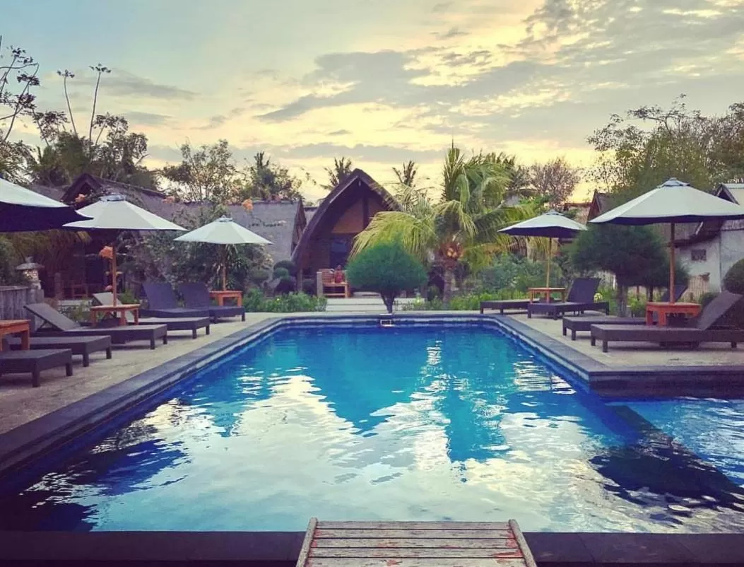 Sandy Beach Bungalows