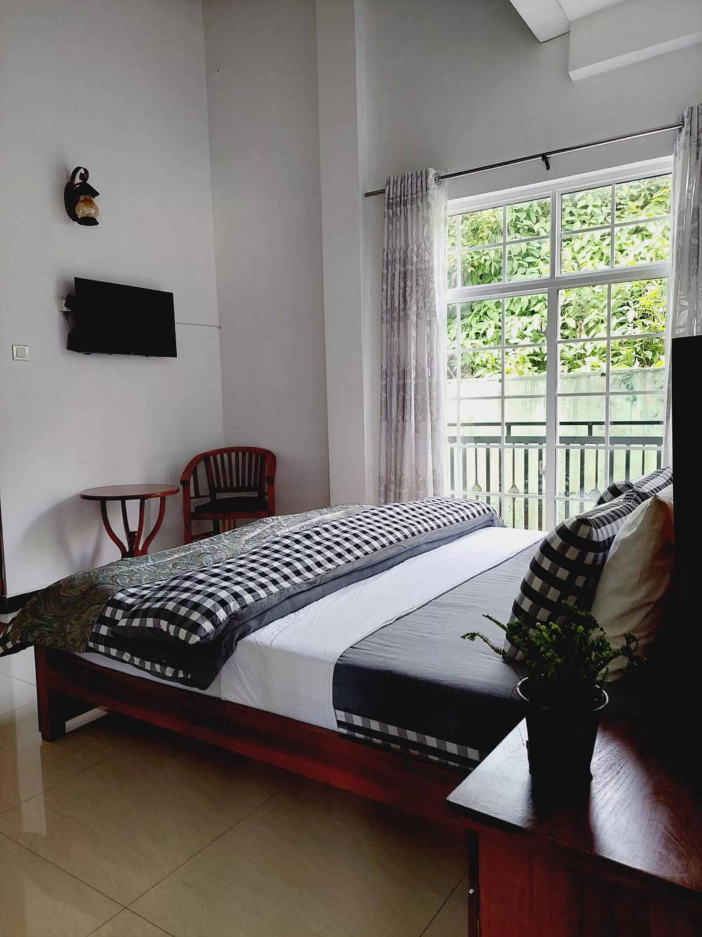 Bedroom, Bed in Misthill Rest - Lavish Villa