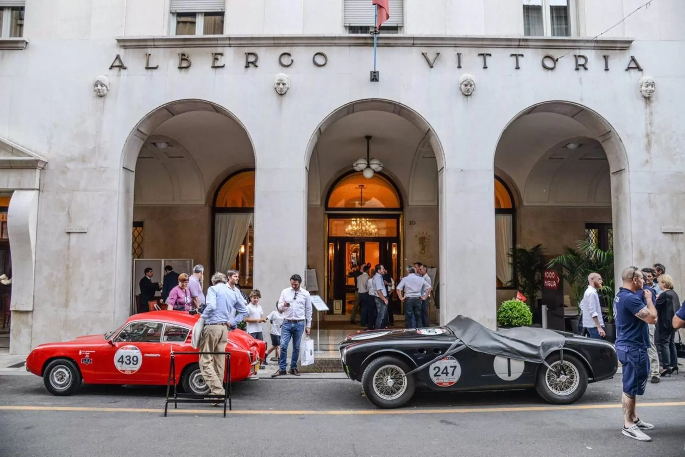 Facade/entrance in Hotel Vittoria