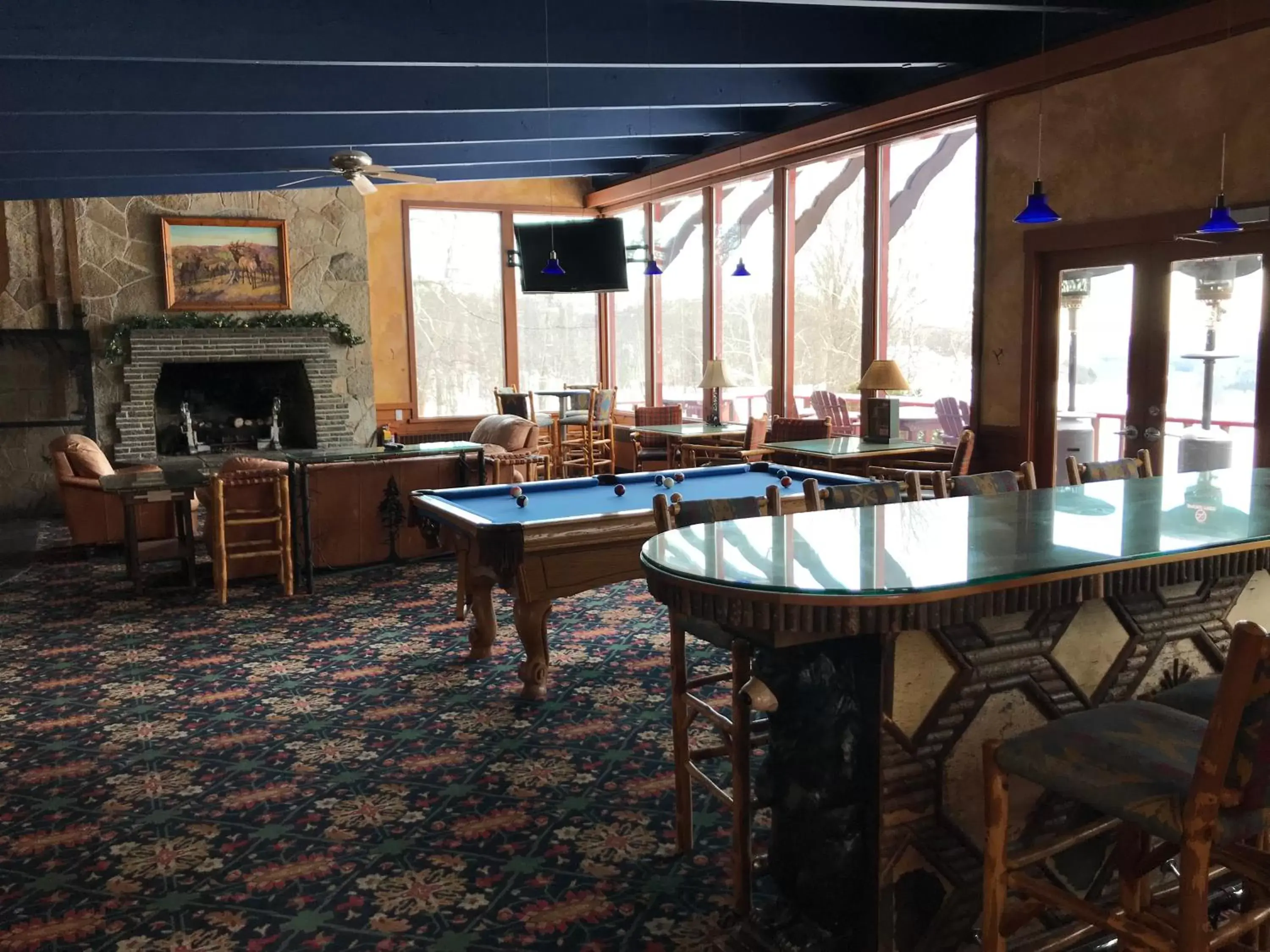 Lounge or bar, Billiards in Otsego Resort