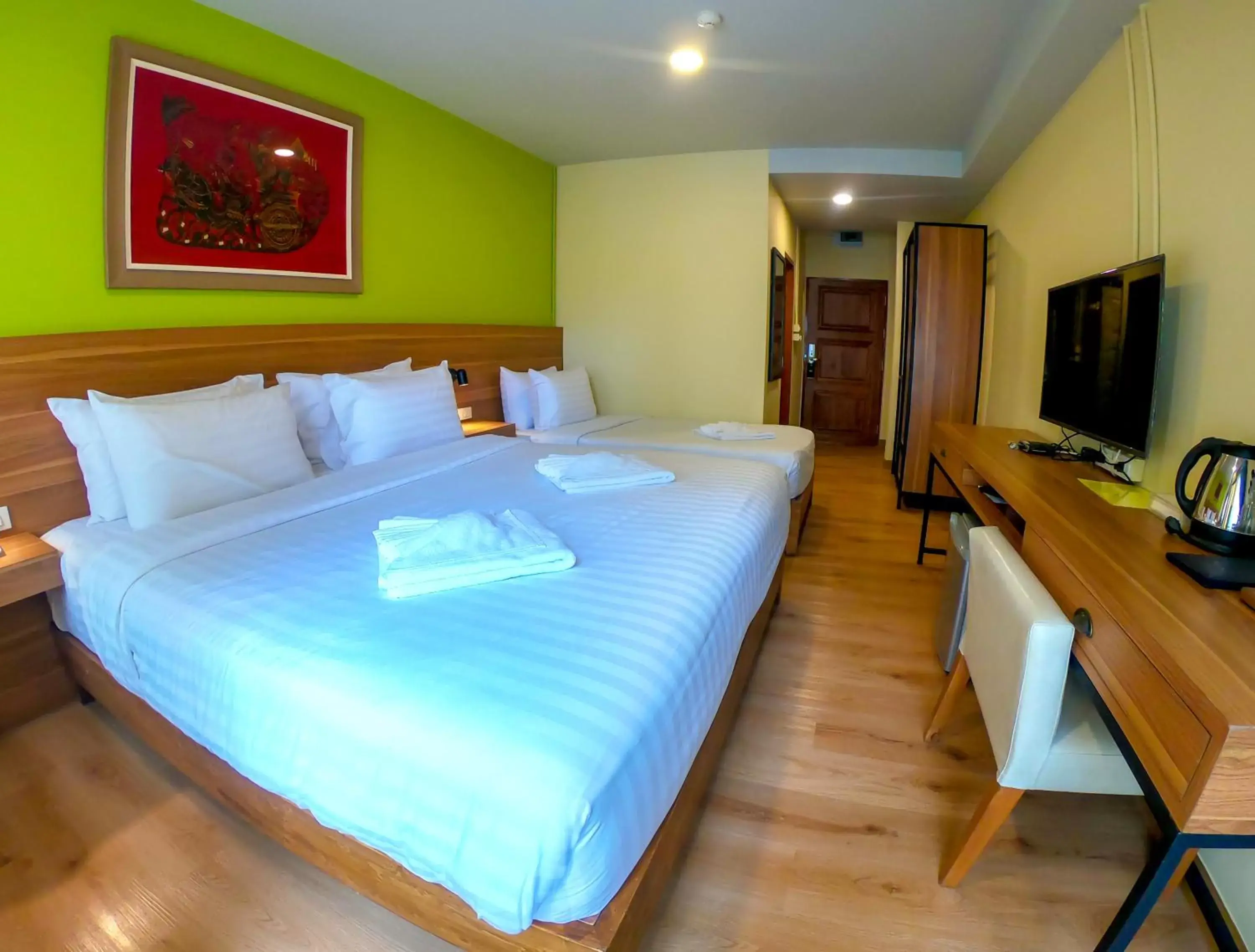 Bedroom, Bed in Siri Oriental Bangkok Hotel - SHA Extra Plus