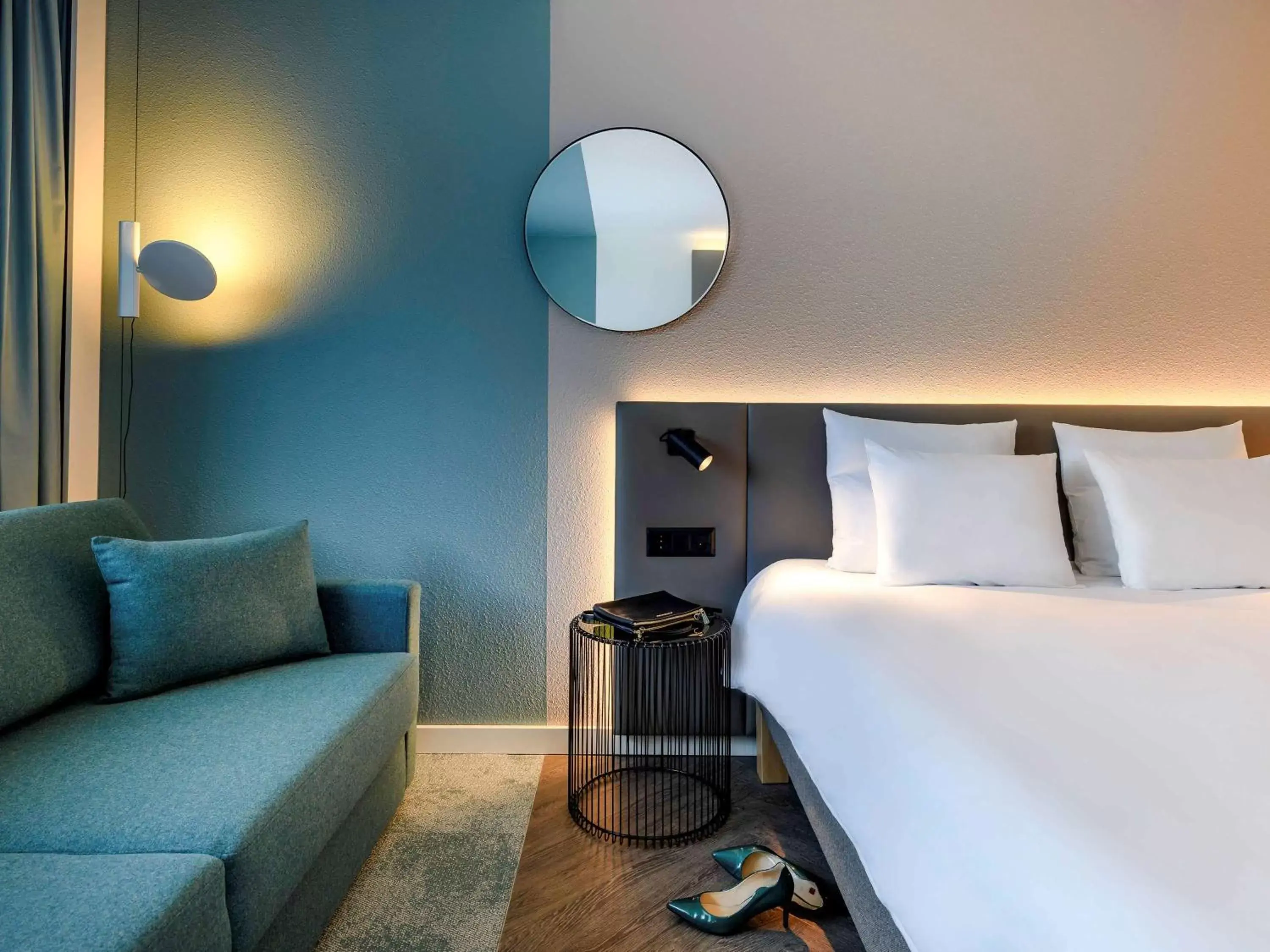 Superior Queen Room with Armchair or Sofa in Novotel Zurich City West