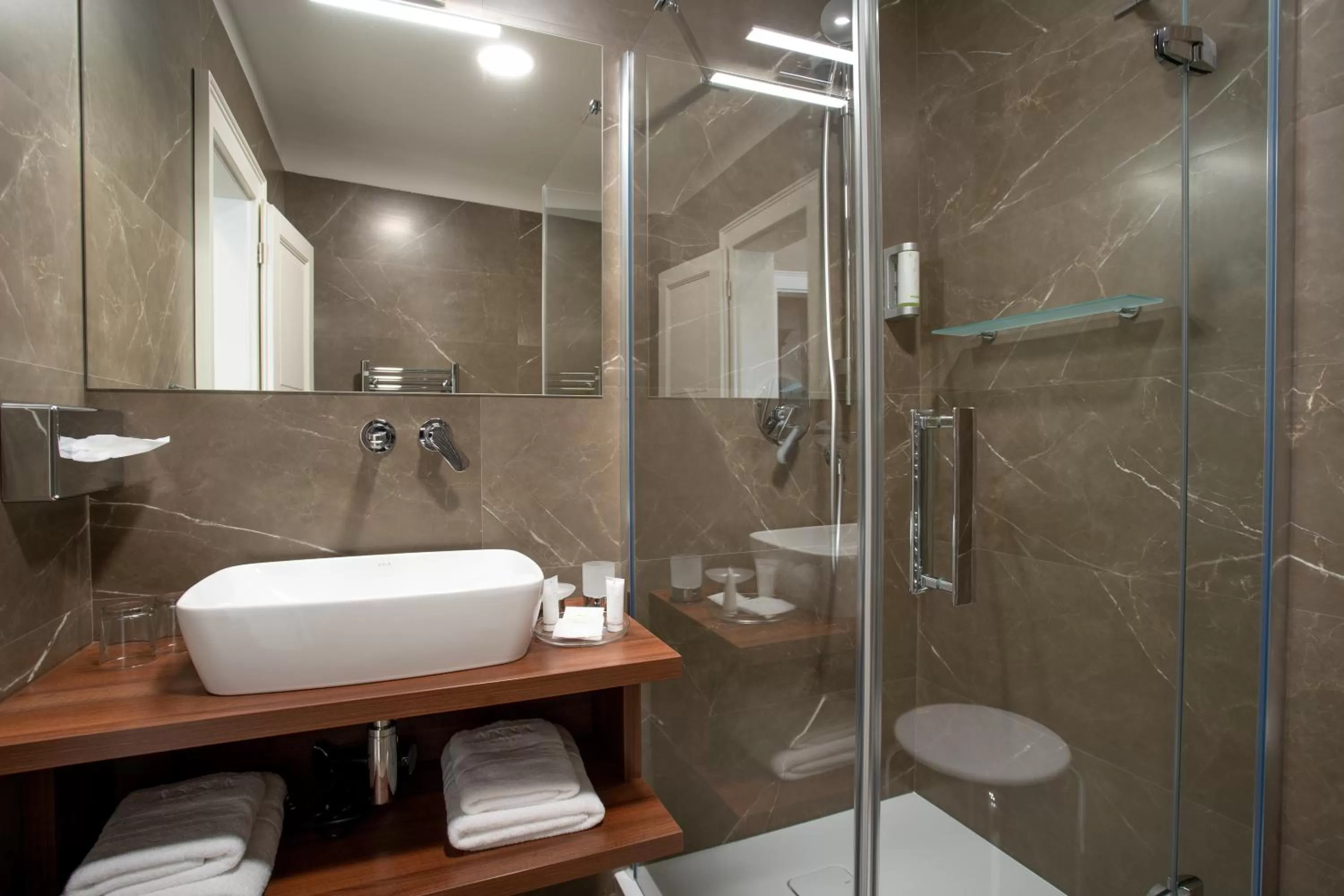 Bathroom in Hotel Anna