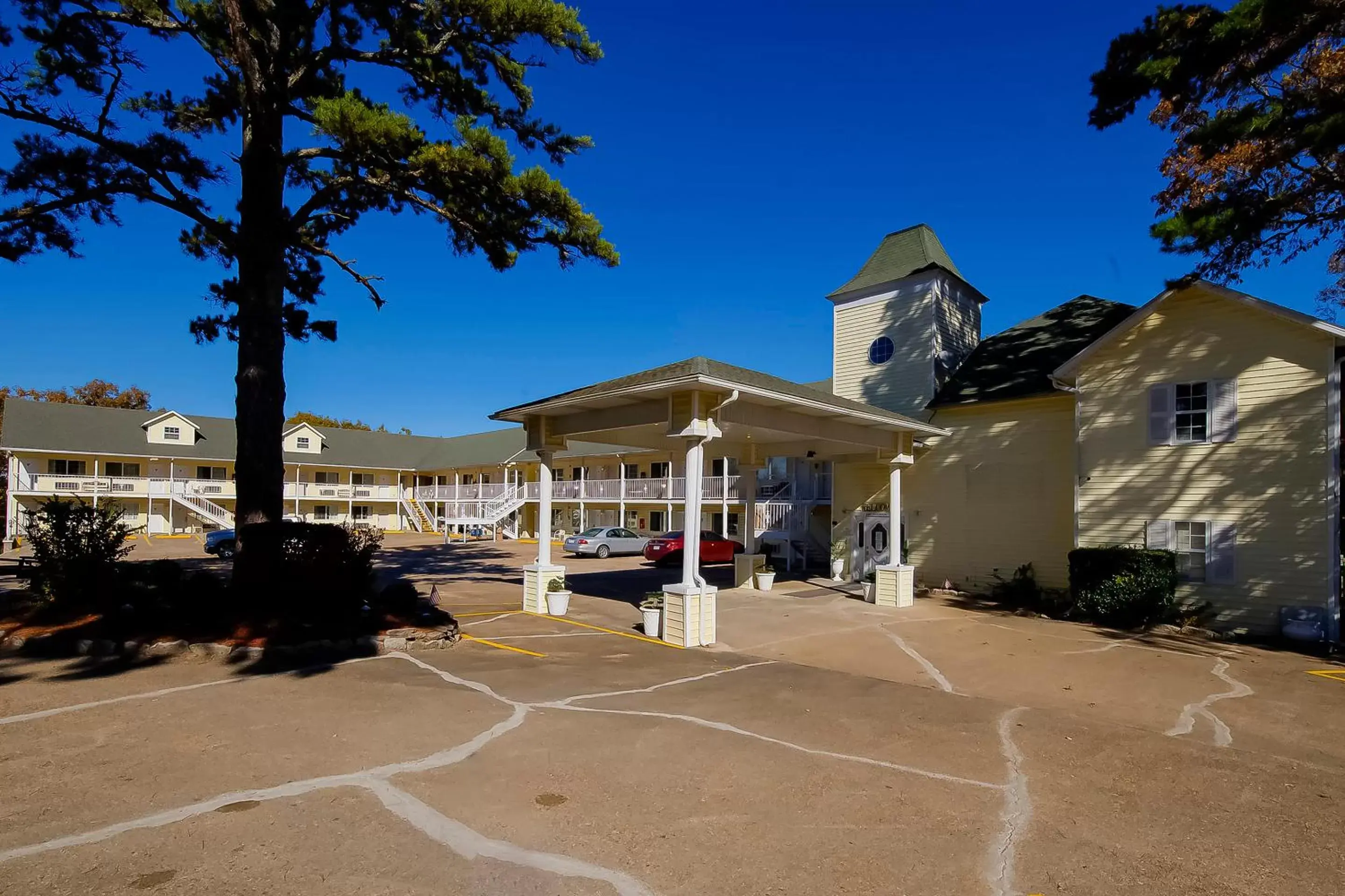 Facade/entrance, Property Building in Hotel O Eureka Springs - Christ of Ozark Area