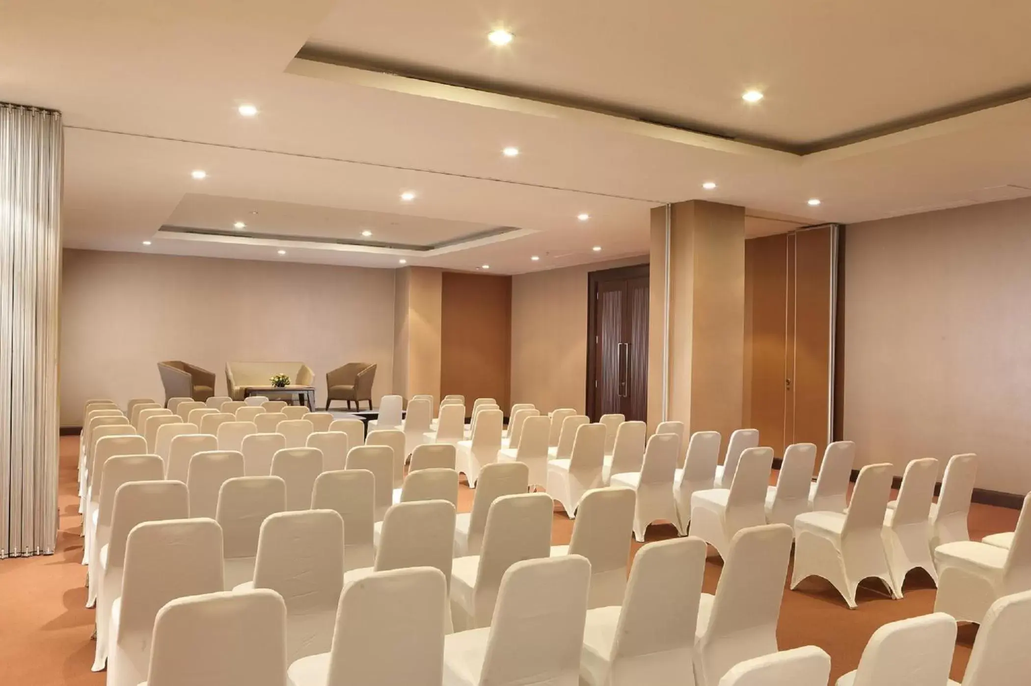 Meeting/conference room in Hotel Santika Premiere Bintaro