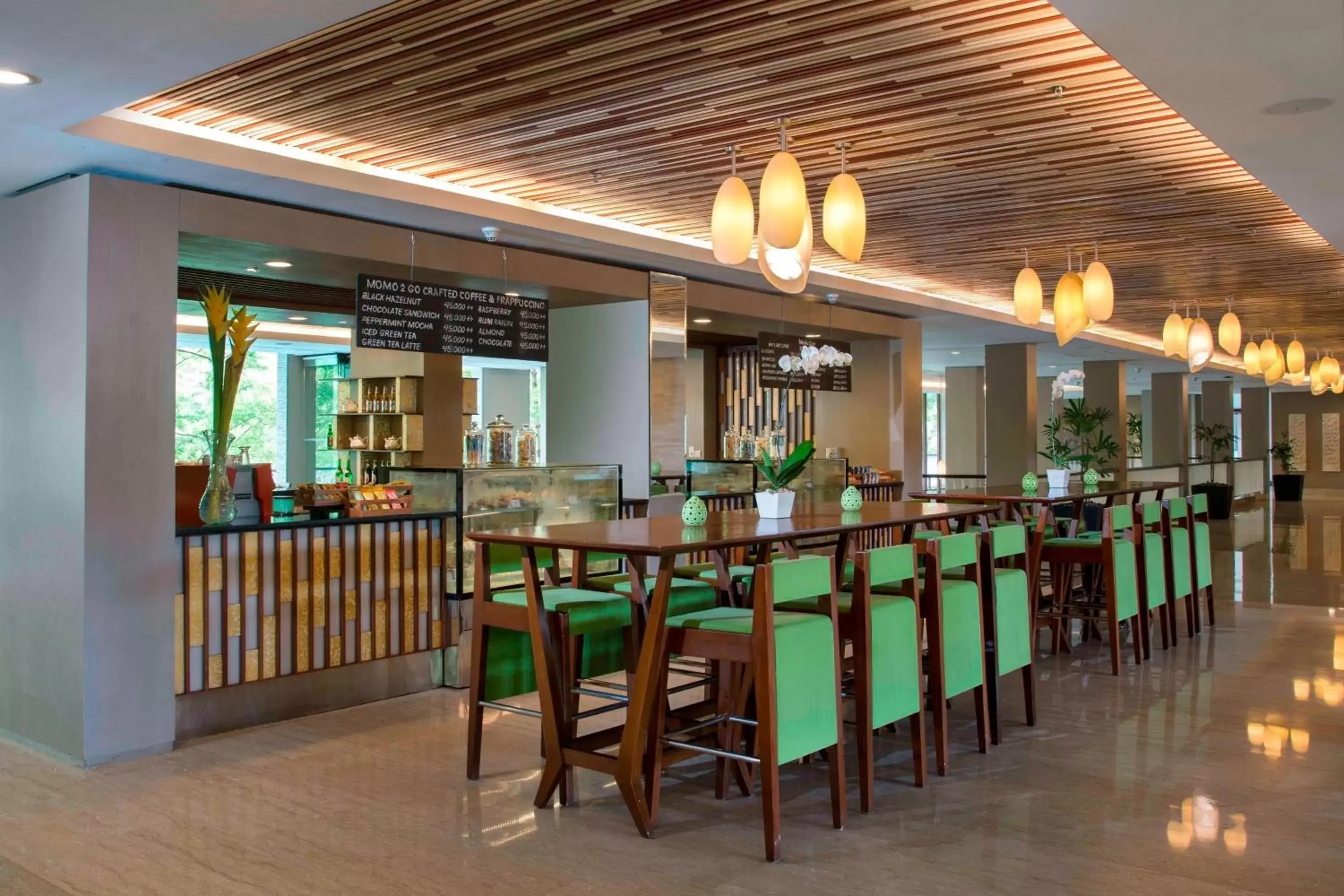 Restaurant/Places to Eat in Courtyard by Marriott Bali Nusa Dua Resort