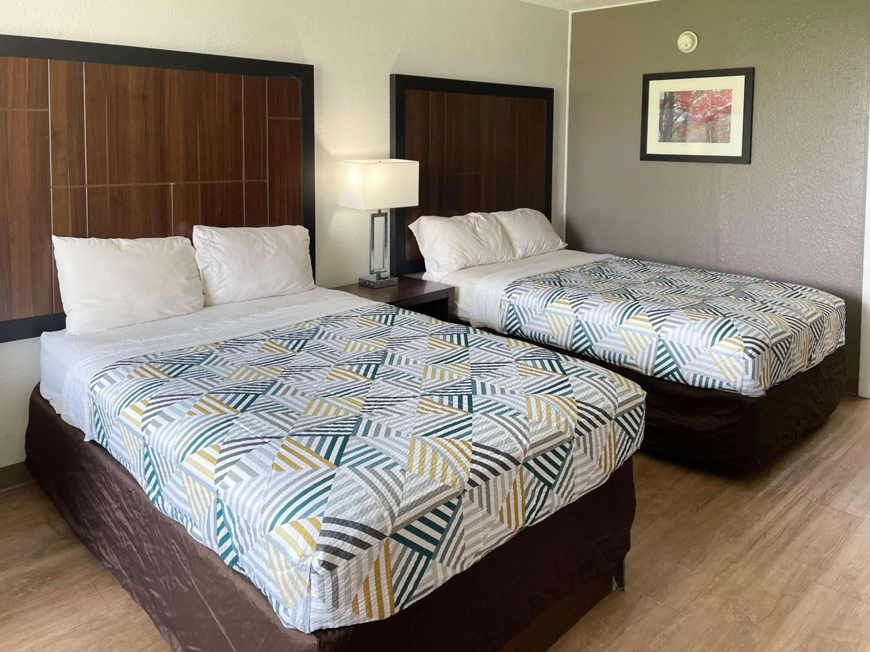 Bedroom, Bed in Motel 6 Opelika AL