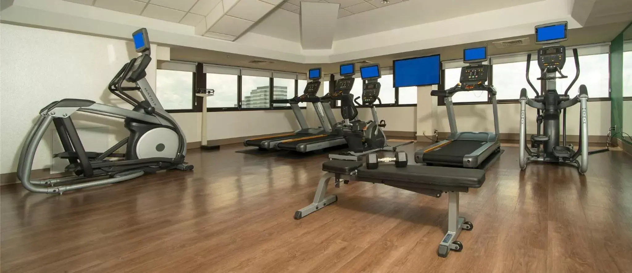 Fitness centre/facilities, Fitness Center/Facilities in Holiday Inn Express - San Antonio Airport, an IHG Hotel