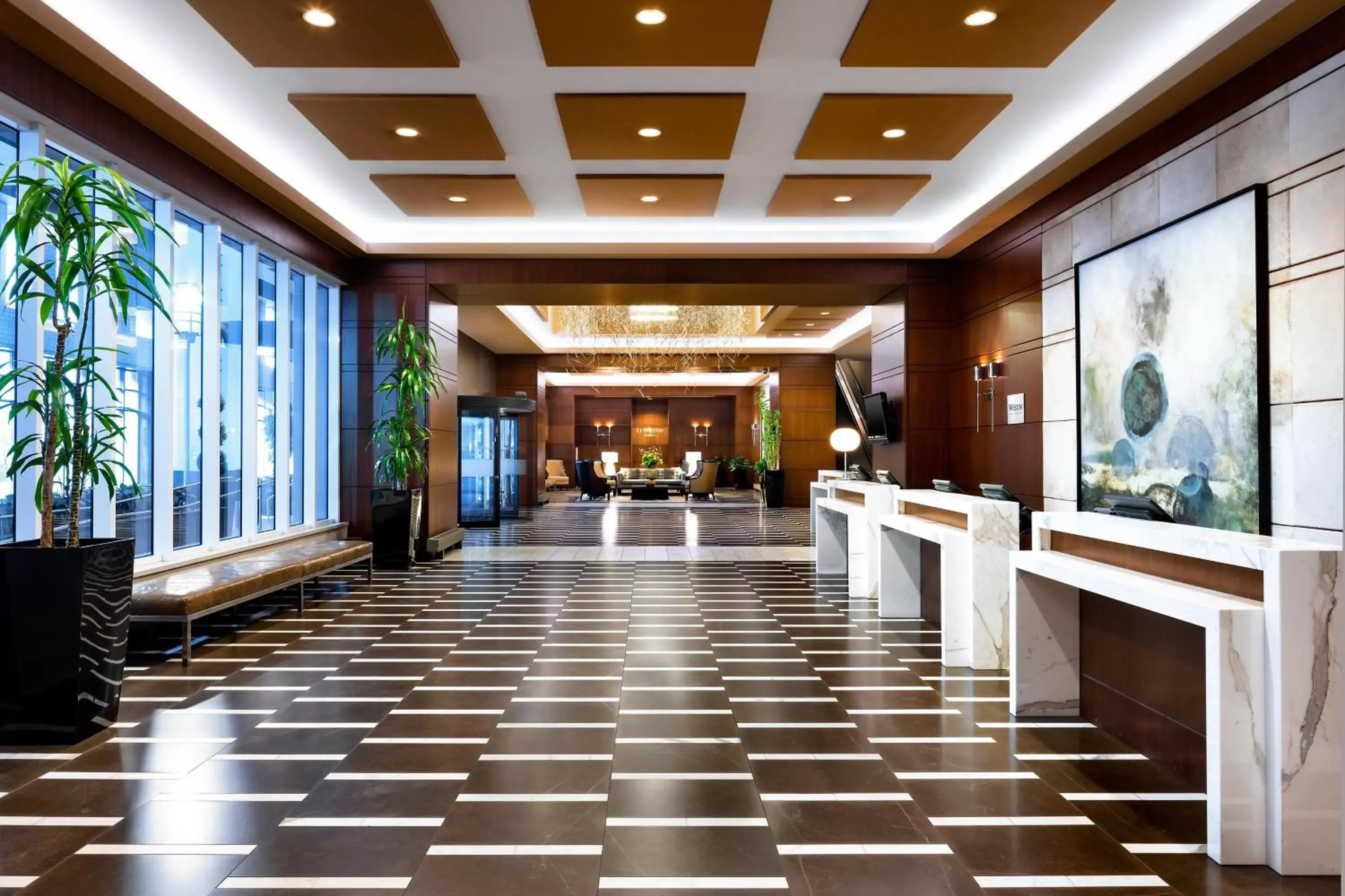 Lobby or reception in Le Westin Montreal