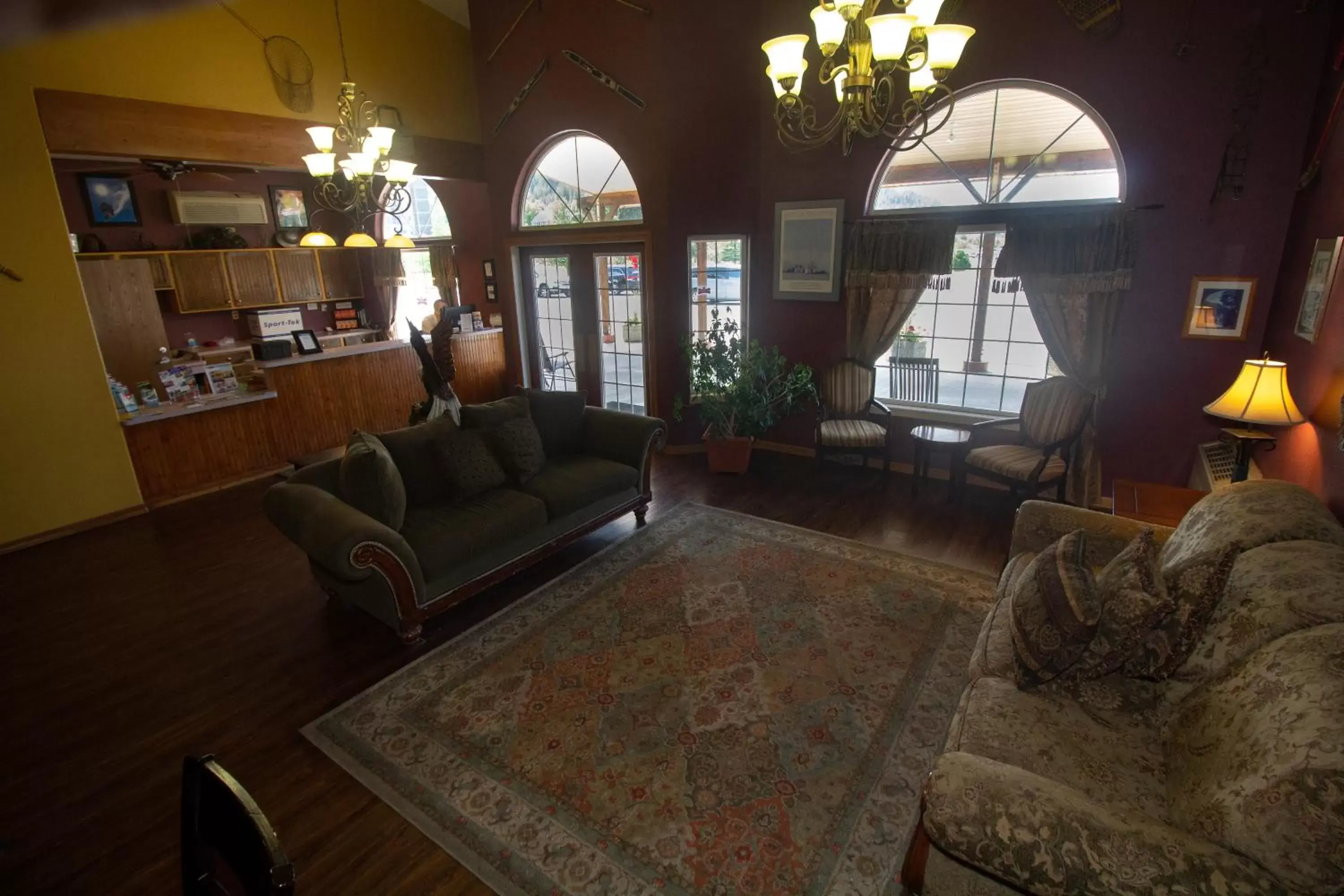 Lobby or reception, Seating Area in FairBridge Inn & Suites Kellogg