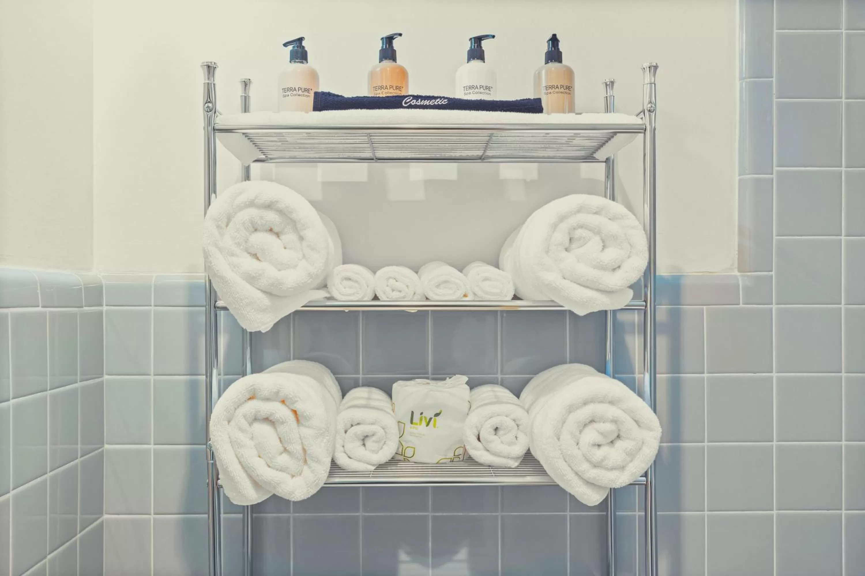 Bathroom in Stardust Motel Wallace