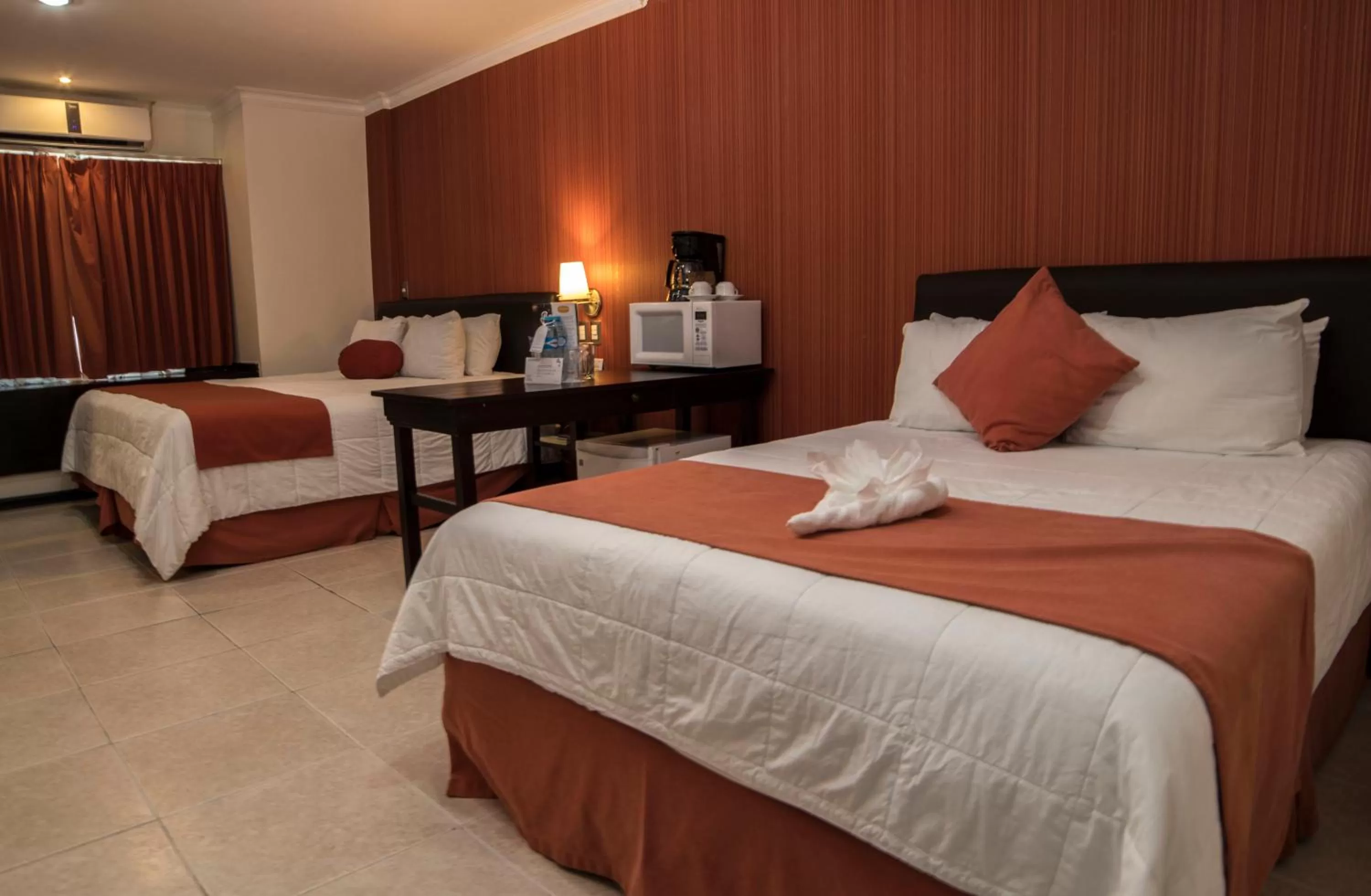 Bed in Hotel Ocean View