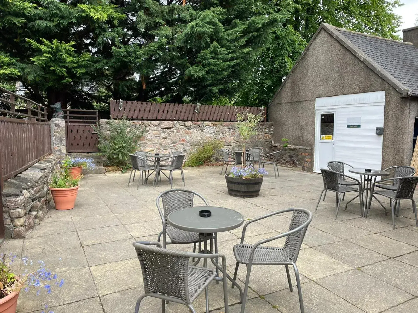 Garden in OYO Eastbank Hotel, Speyside Scotland