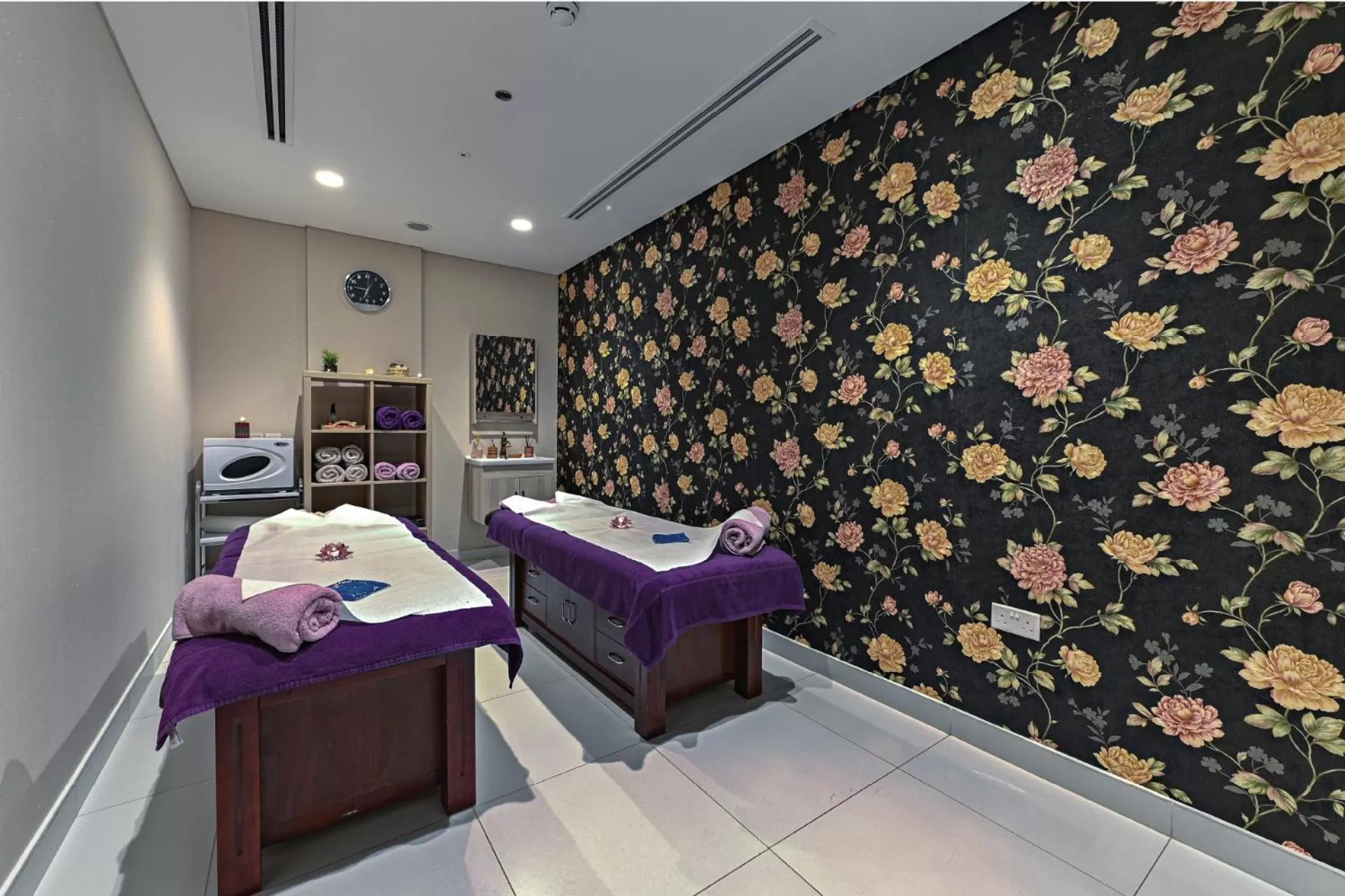 Massage, Bed in TIME Asma Hotel