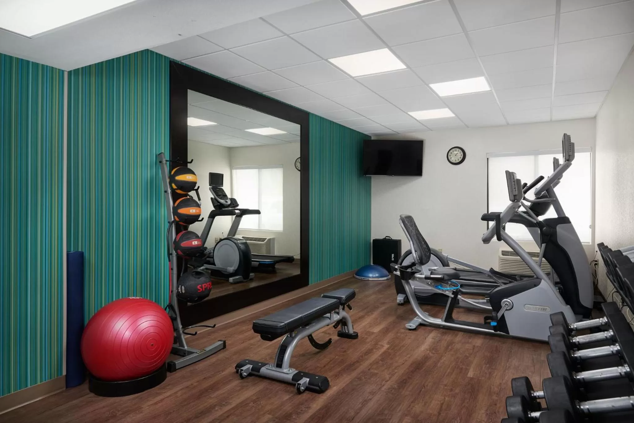 Fitness centre/facilities in Holiday Inn Express Scottsdale North by IHG