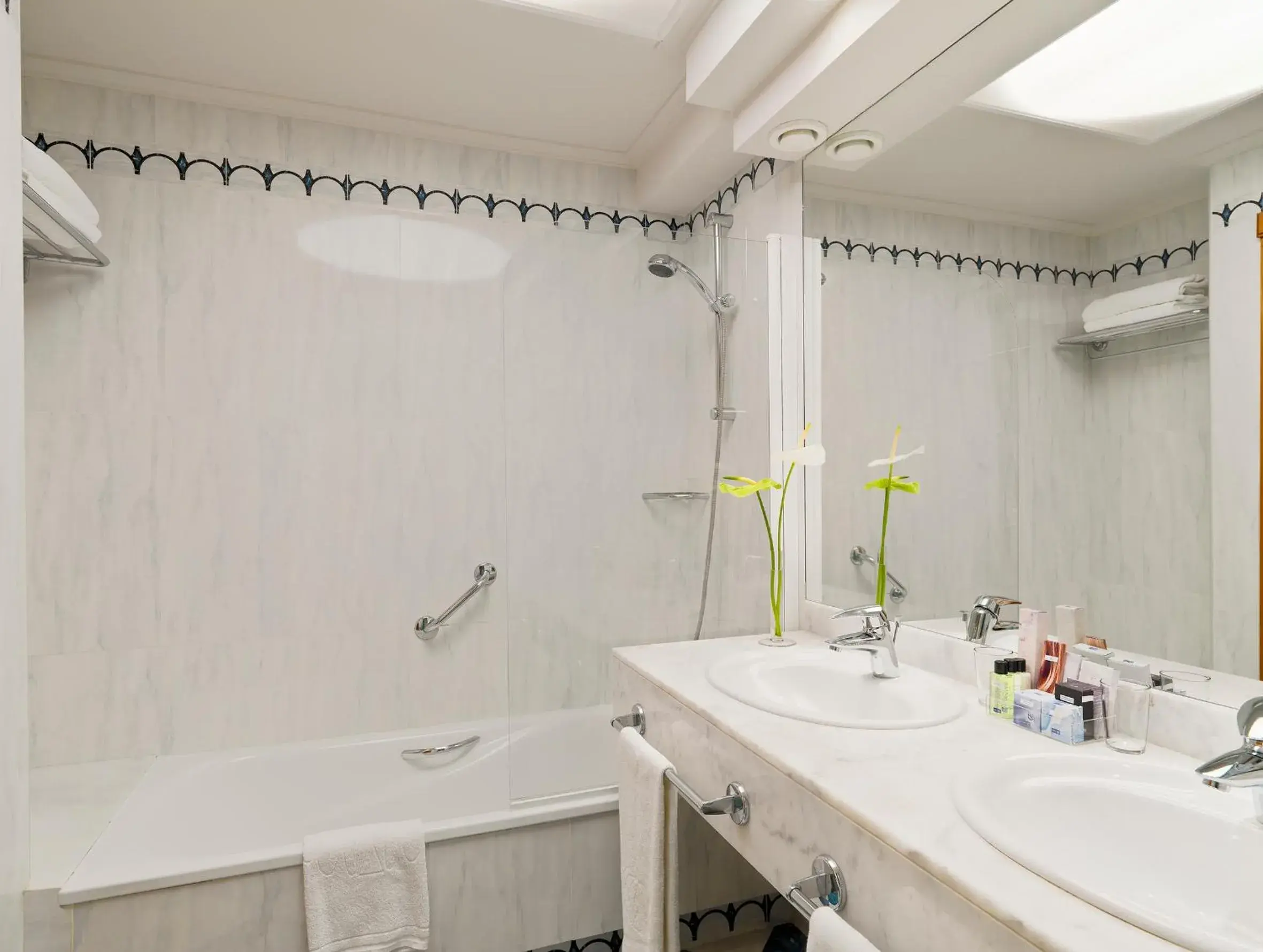 Double Room (2 Adults + 1 Child ) in H10 Playa Meloneras Horizons Collection Double Room (2 Adults + 1 Child ) in H10 Playa Meloneras Horizons Collection