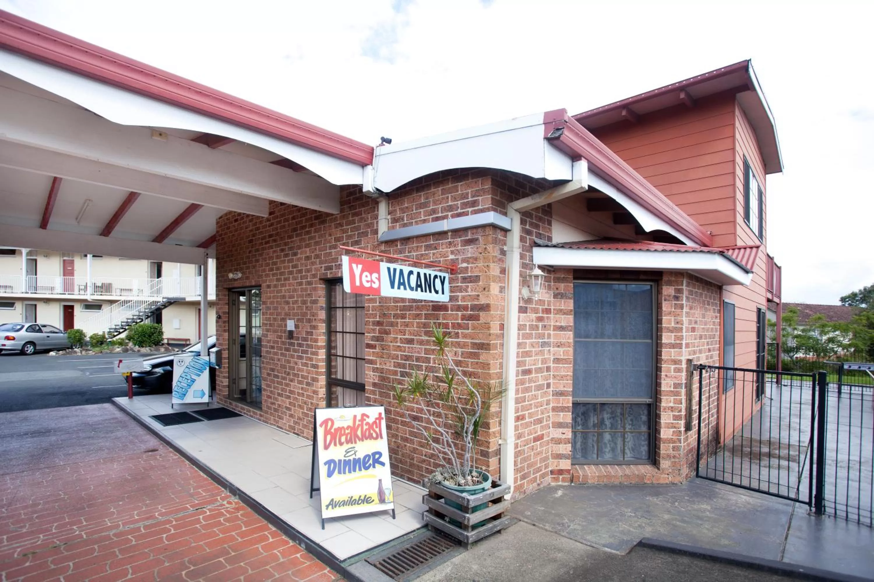 Facade/entrance in Riverview Motor Inn
