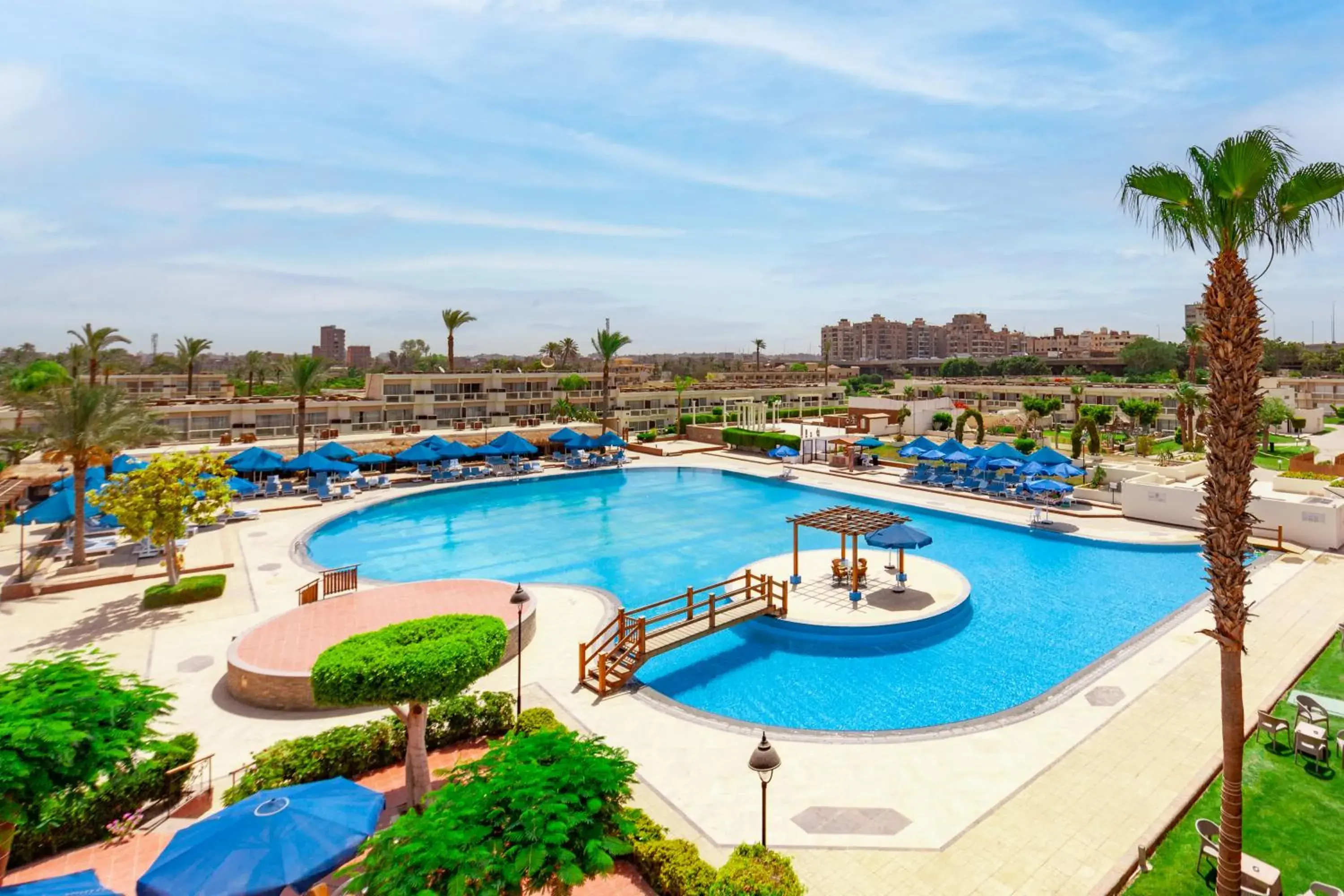 Swimming pool, Pool View in Pyramids Park Resort Cairo