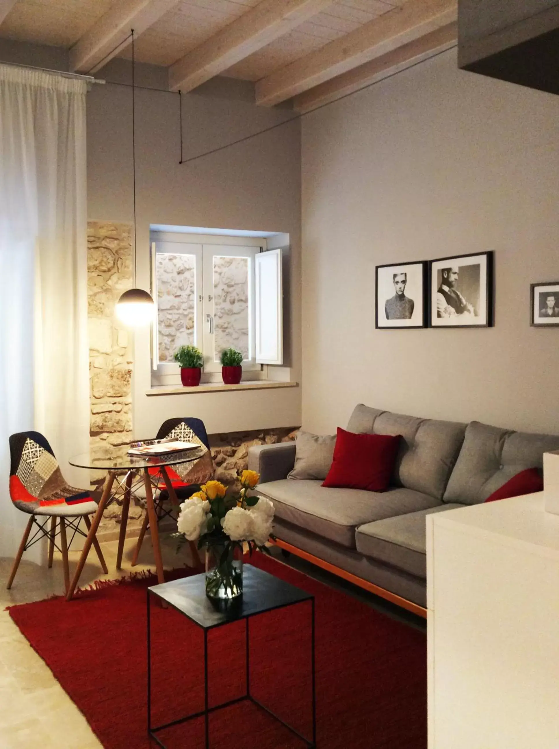 Living room, Seating Area in CinqueSuites Ortigia