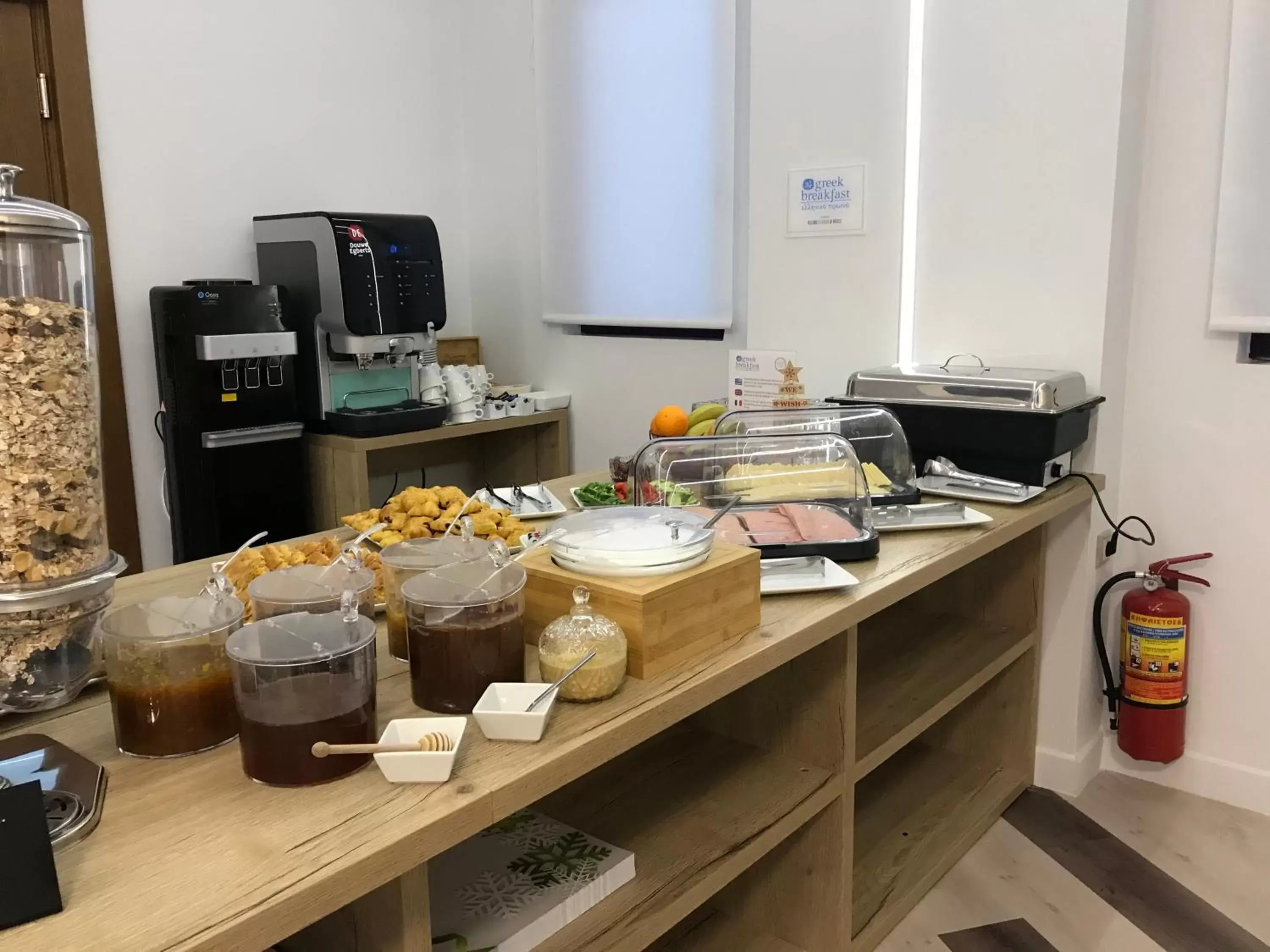 Coffee/tea facilities in Avra Nafpliou