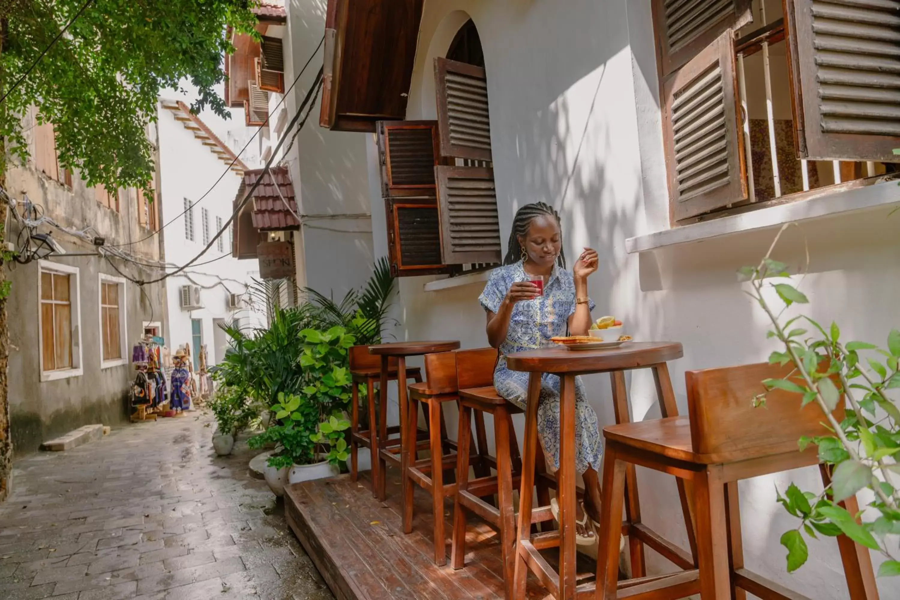 Restaurant/places to eat in Shoki Shoki House Stone Town