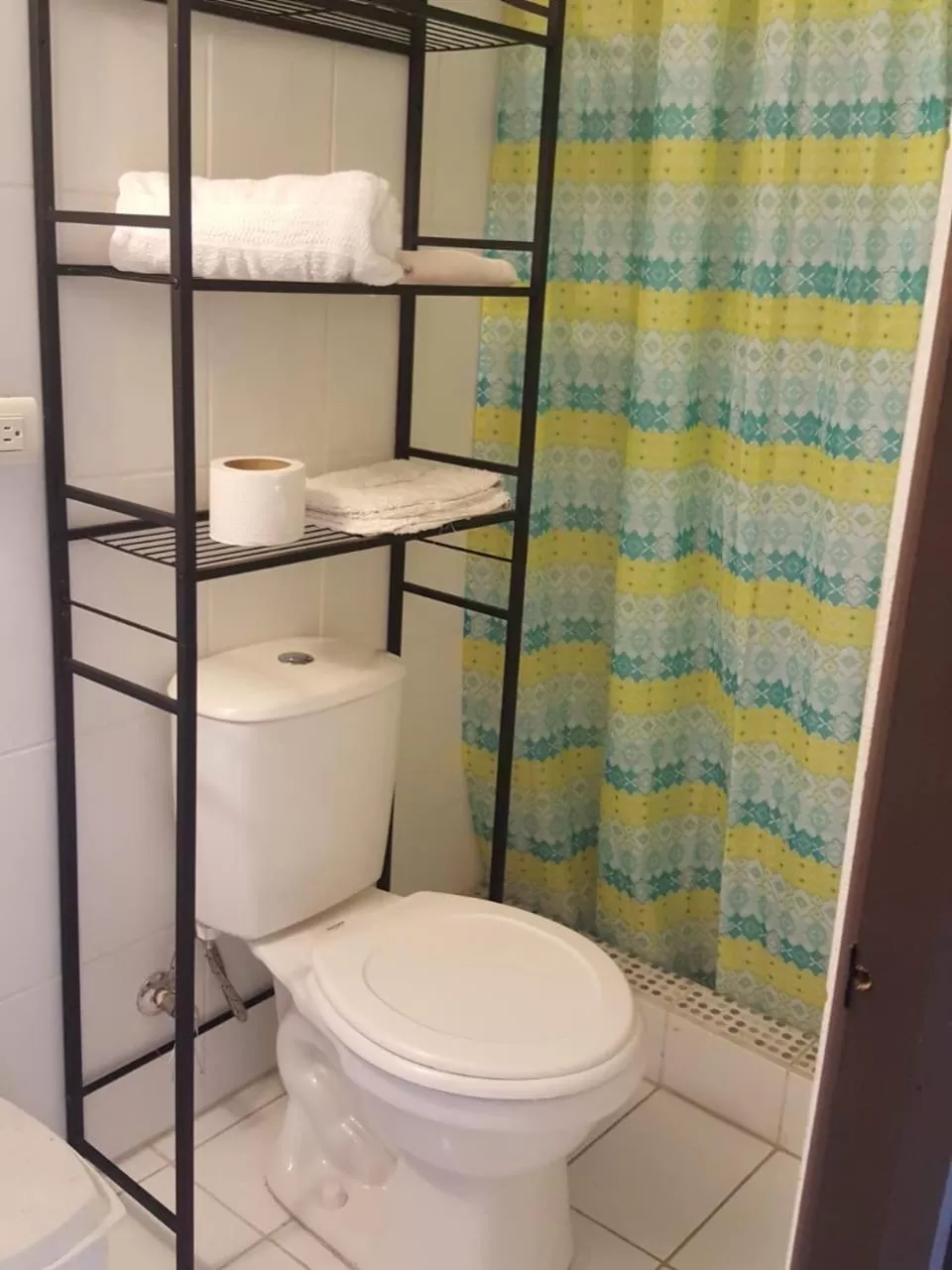 Toilet in Casa Elizabeth