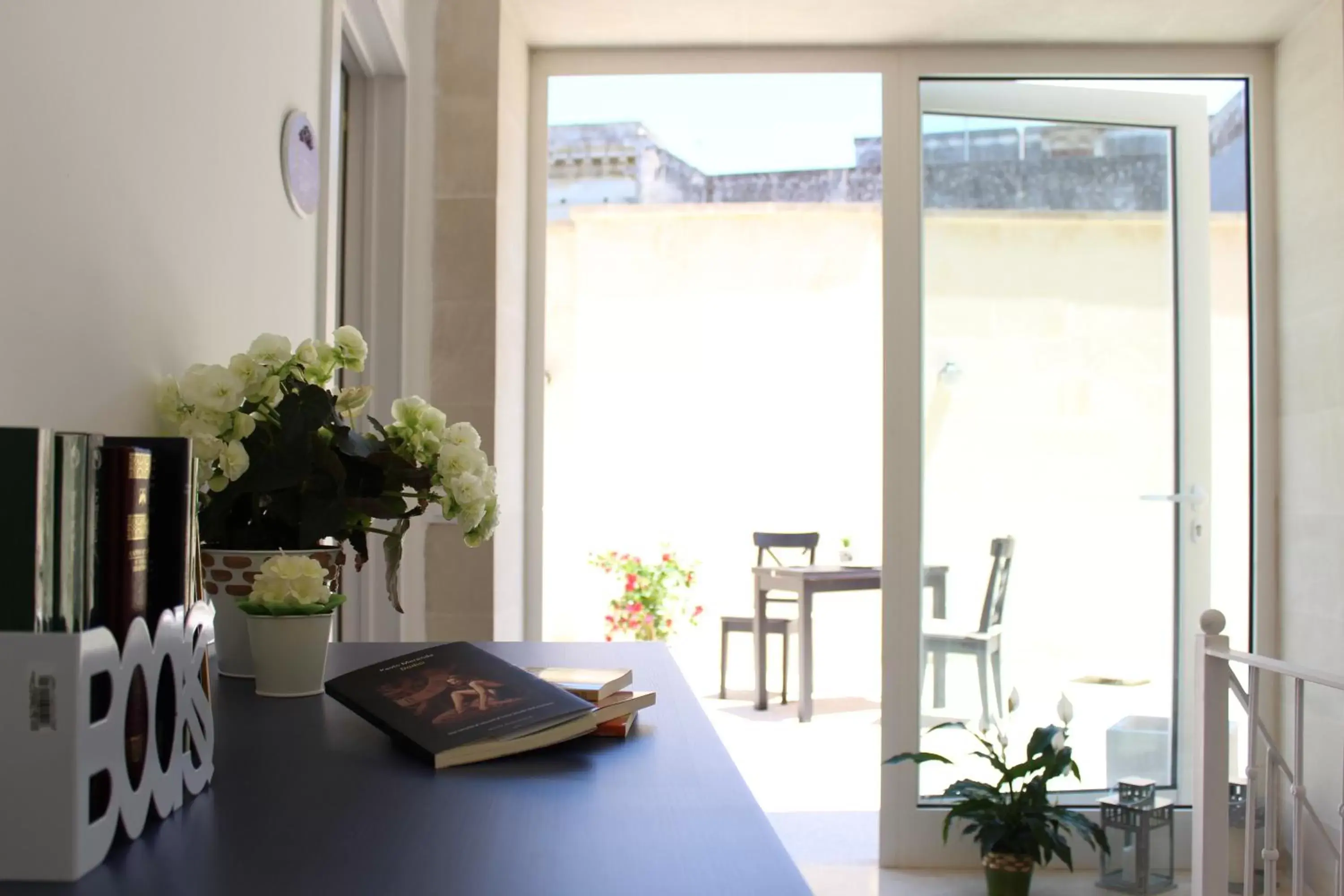 Balcony/Terrace in Book and Bed