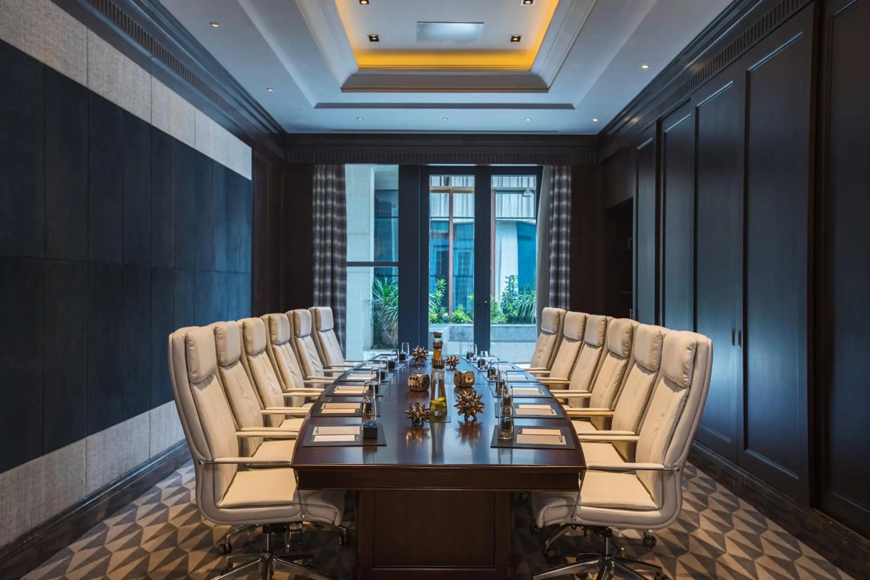 Meeting/conference room in Renaissance Haikou Hotel