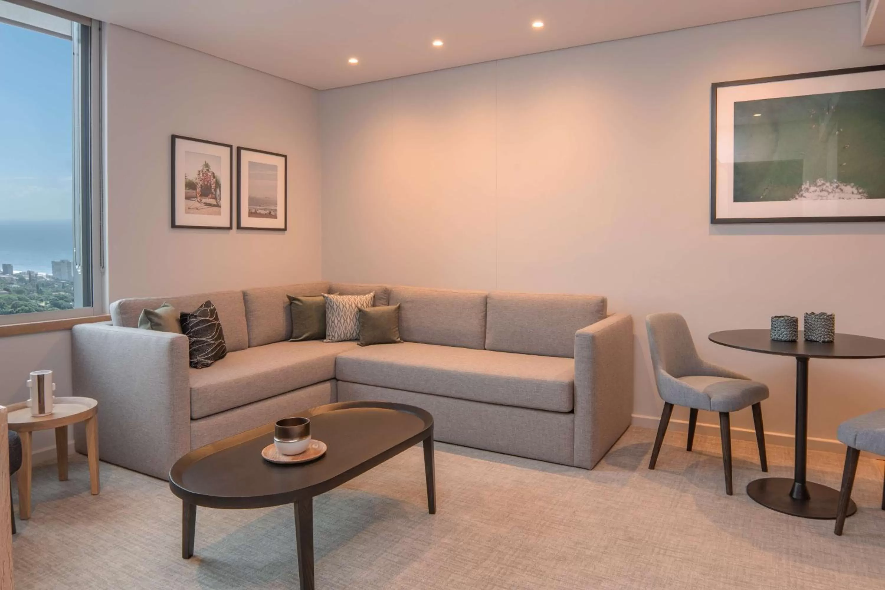 Living room in Hilton Garden Inn Umhlanga Arch