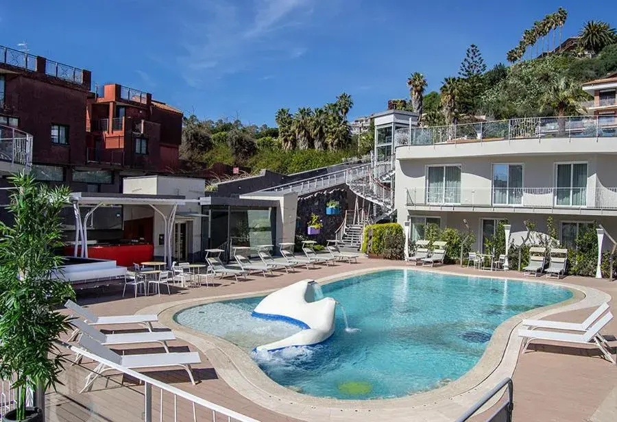 Swimming Pool in Hotel Malavoglia