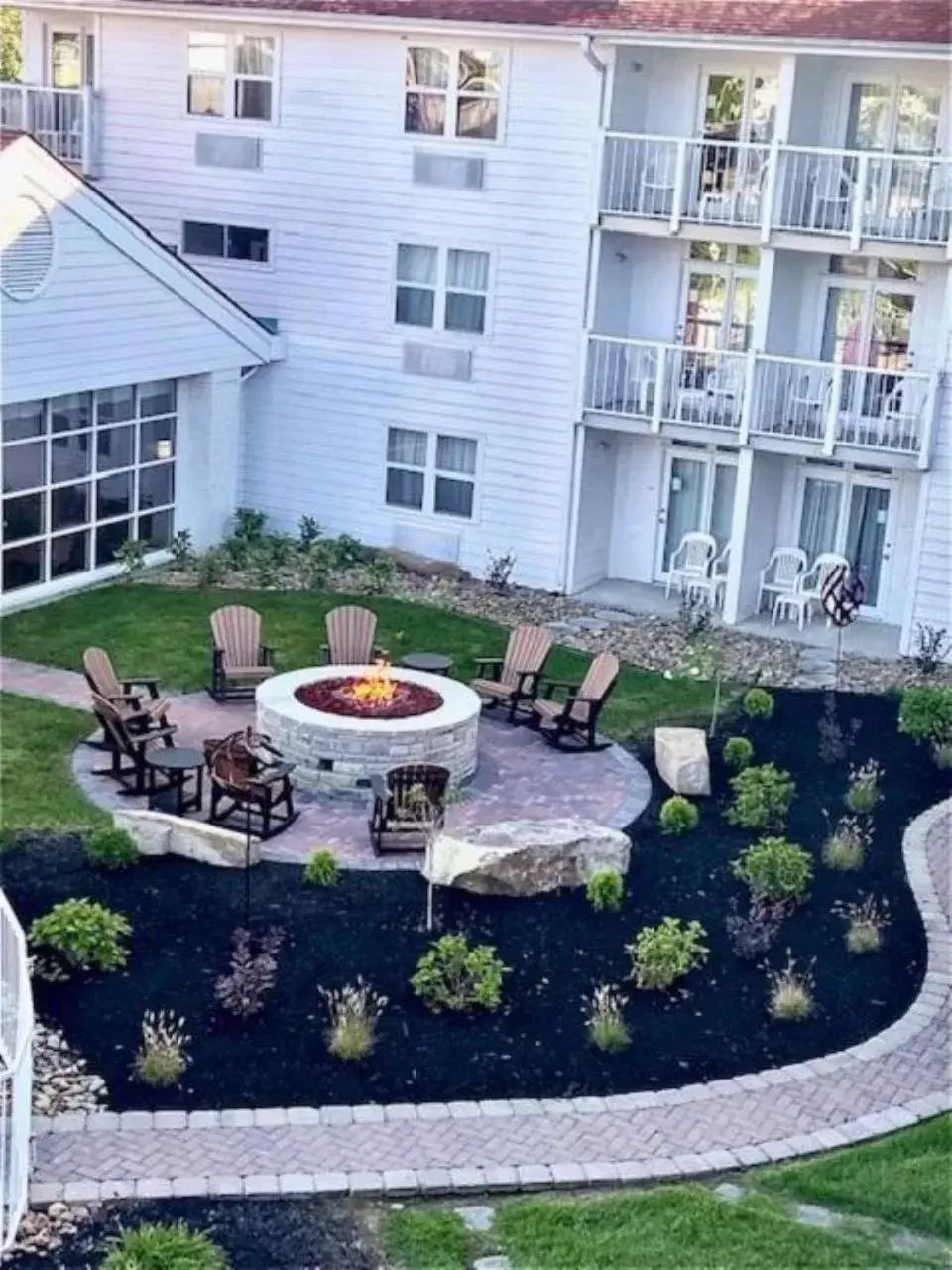 Garden in The Inn at Apple Valley, Ascend Hotel Collection