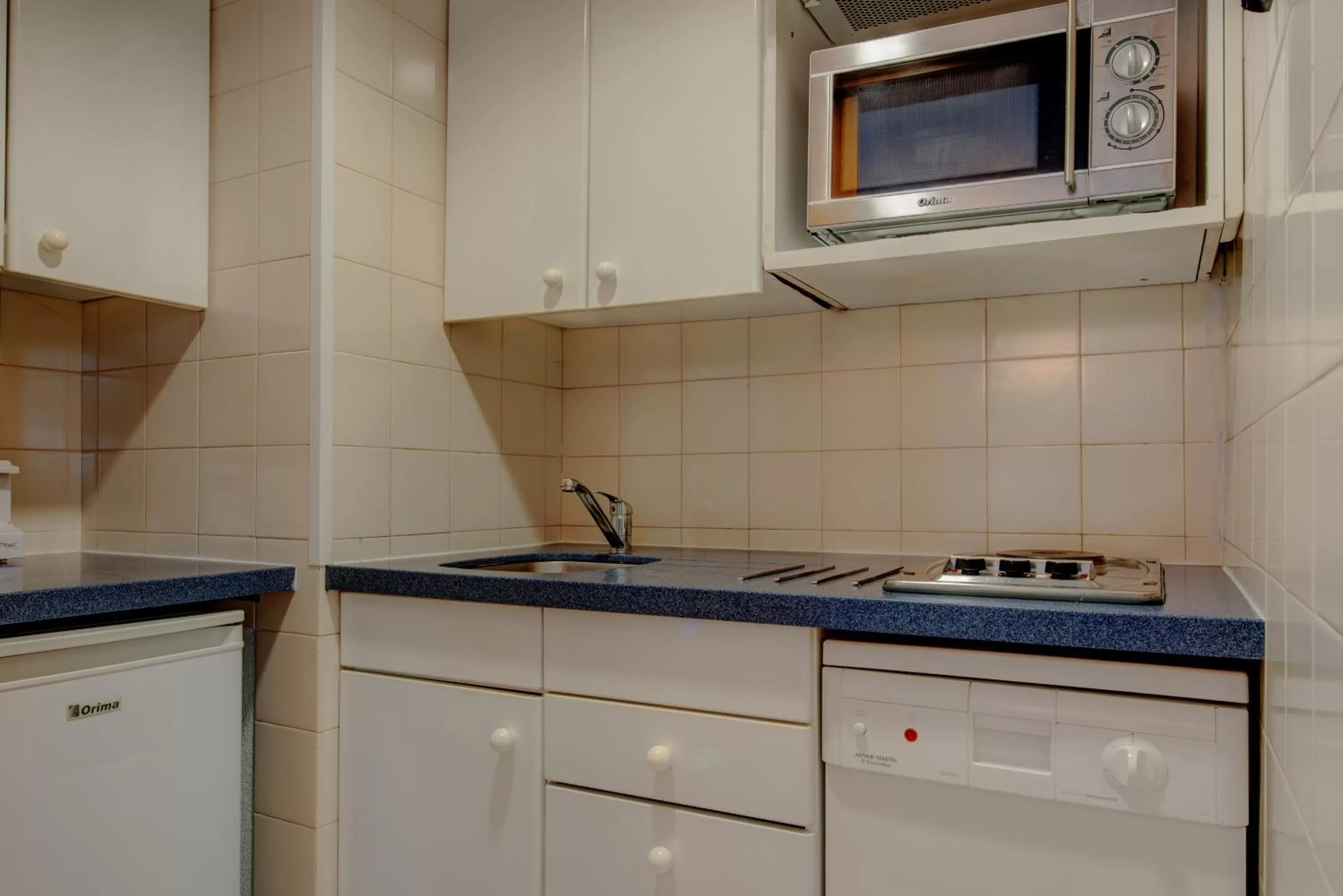 Kitchen or kitchenette in VIP Executive Eden Aparthotel