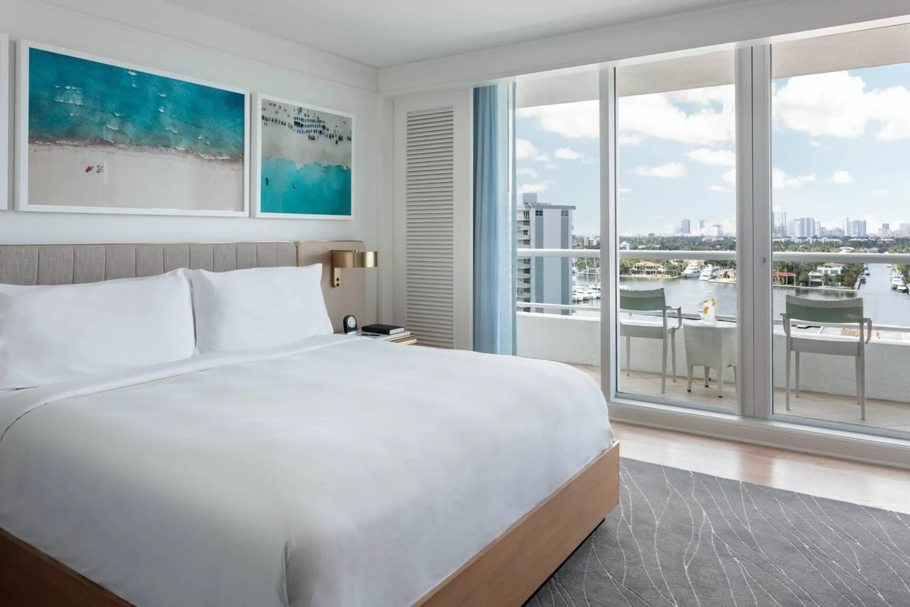 Bedroom, Bed in The Ritz-Carlton, Fort Lauderdale