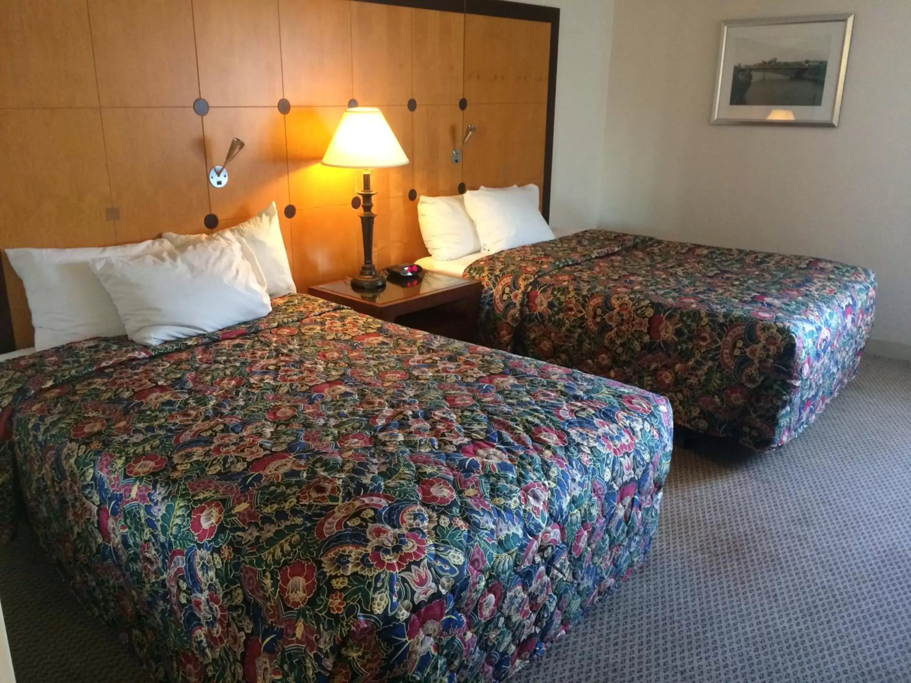 Bed in Travelodge by Wyndham Brooklyn Center