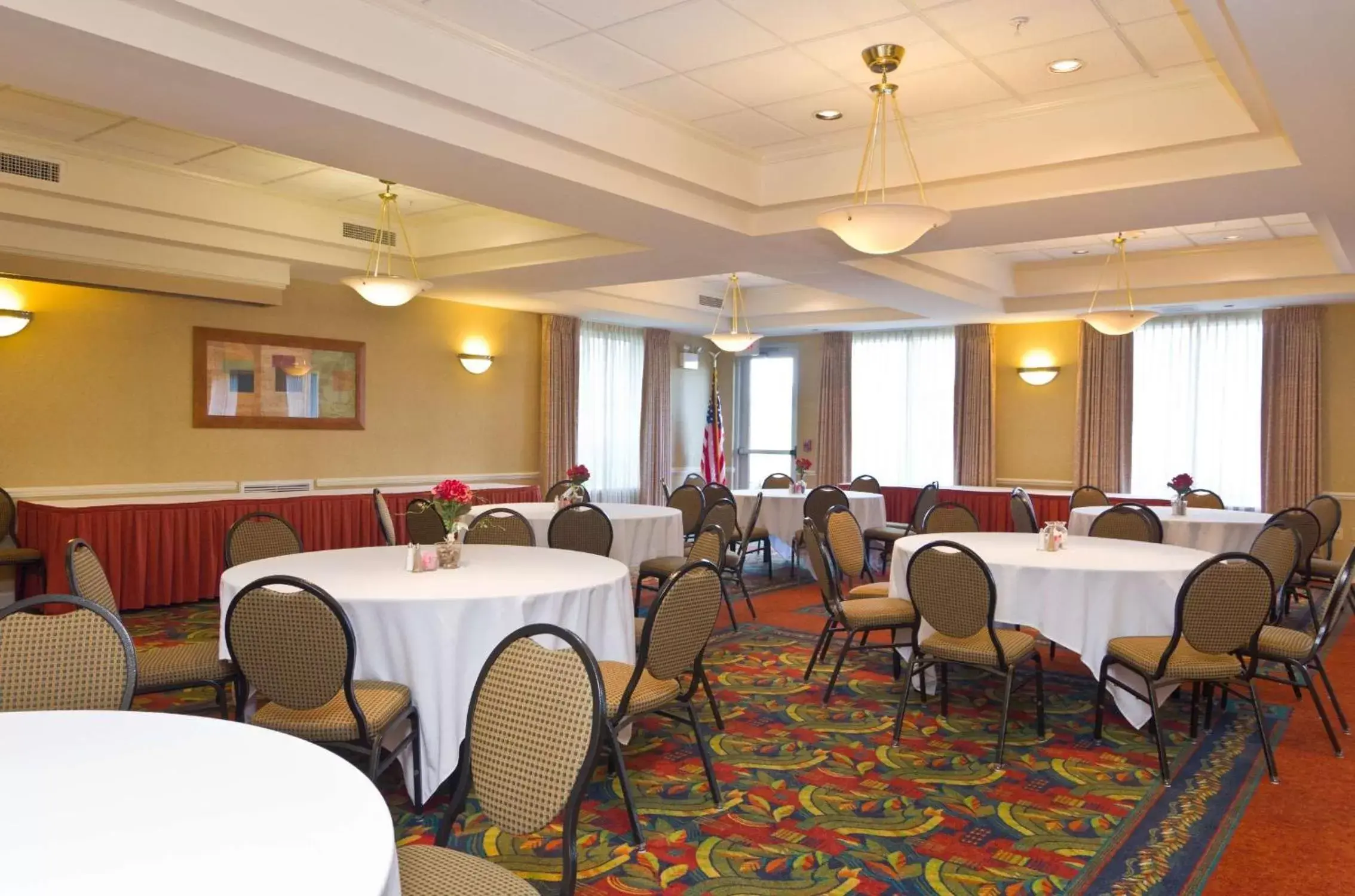 Meeting/conference room, Restaurant/Places to Eat in Hilton Garden Inn Wooster