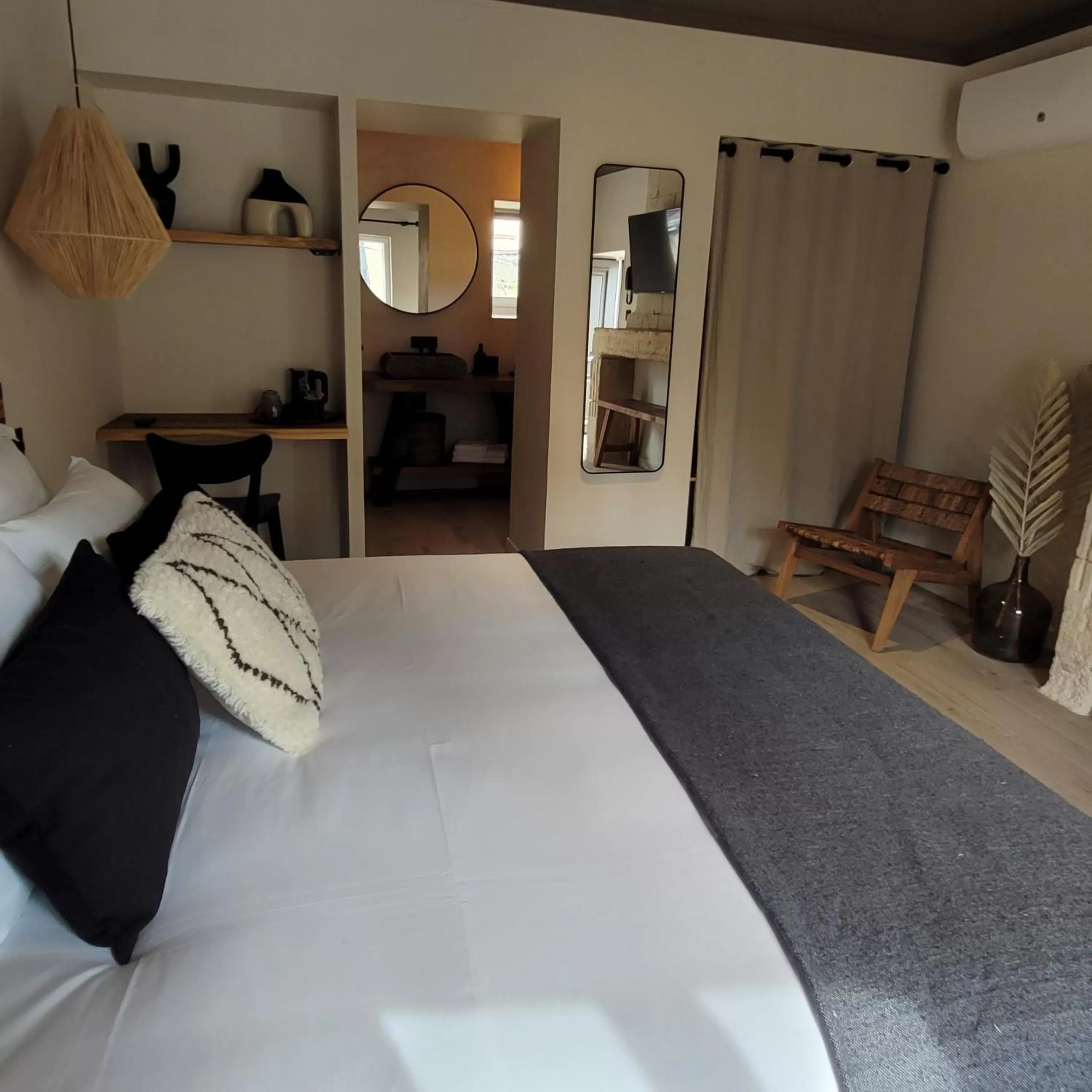 Bed in Hôtel Rive Sud