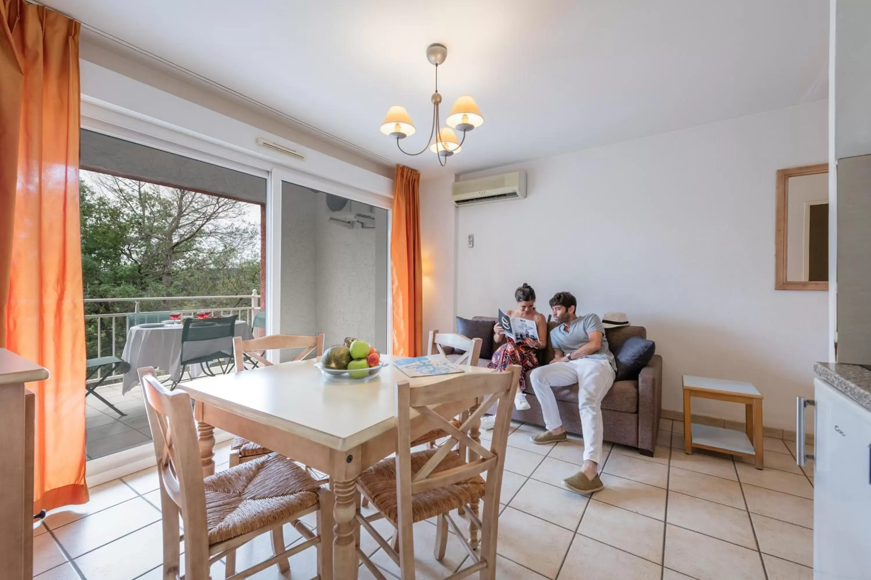Living room in Garden & City Les Bastides de Grimaud Living room in Garden & City Les Bastides de Grimaud