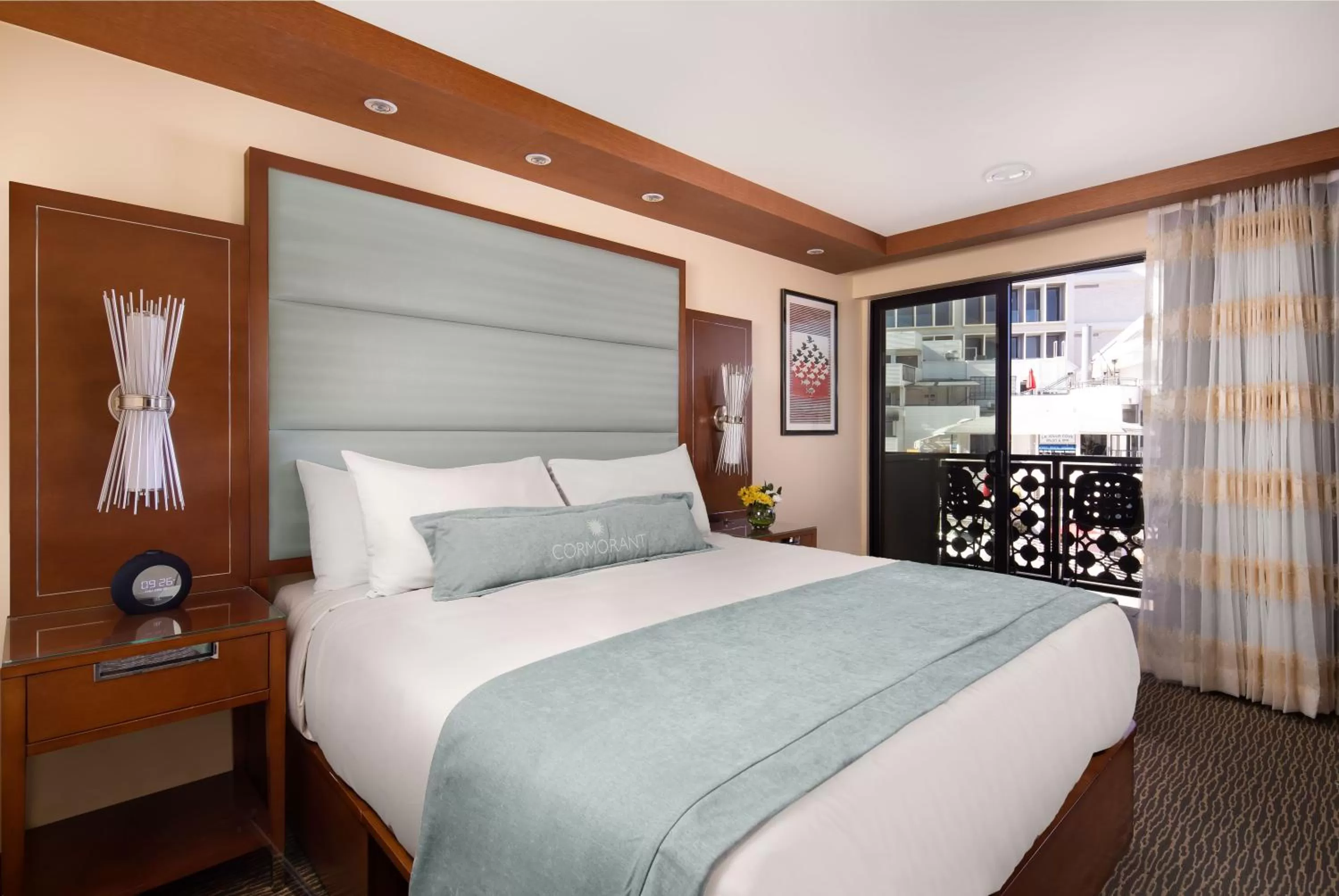 Bed in Cormorant Boutique Hotel