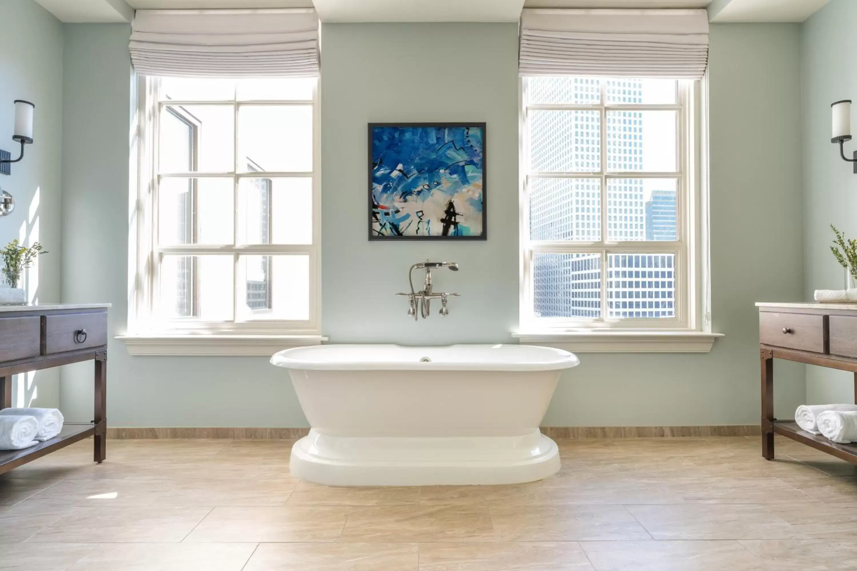 Bath, Bathroom in NOPSI Hotel New Orleans