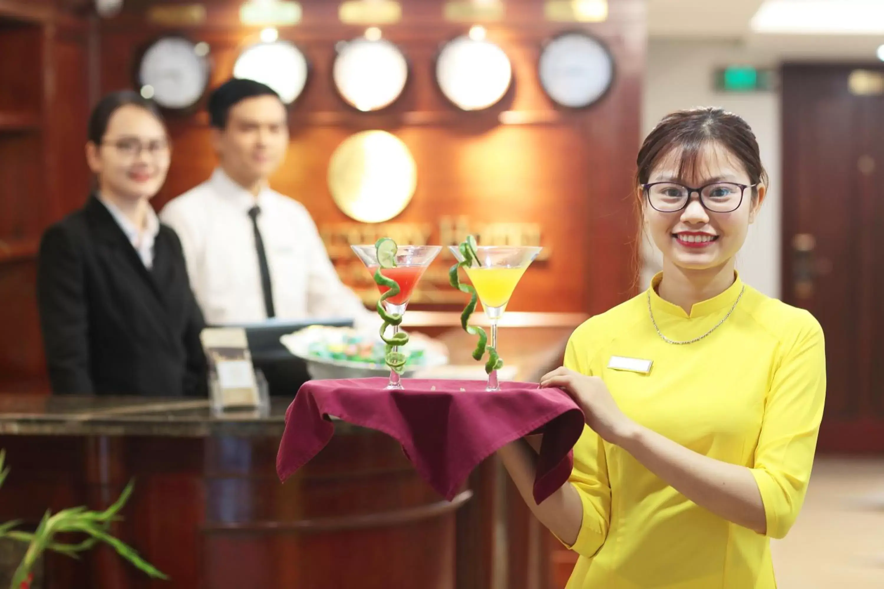 Staff in Hanoi Siva Luxury Hotel & Travel