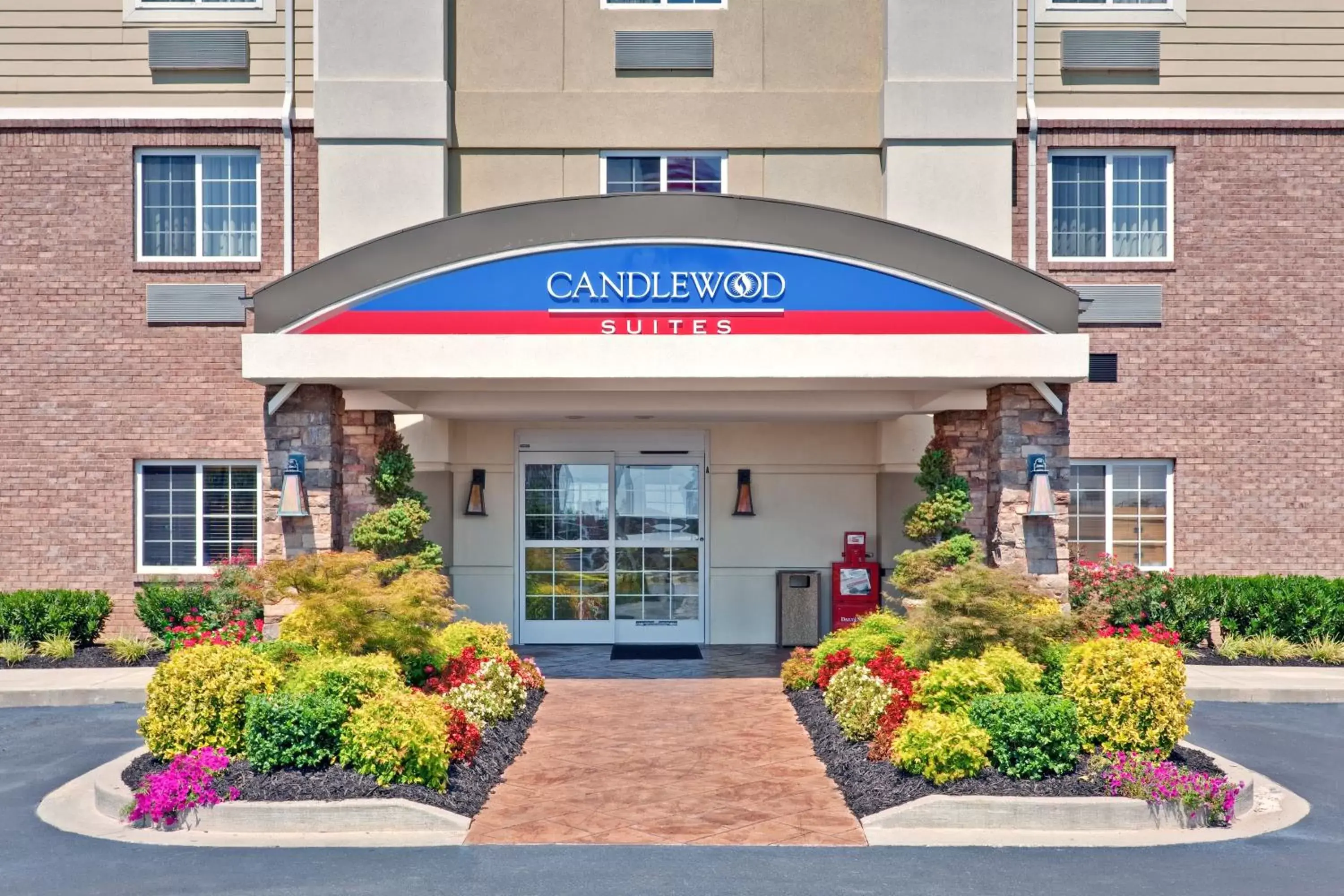 Property building in Candlewood Suites Bowling Green, an IHG Hotel