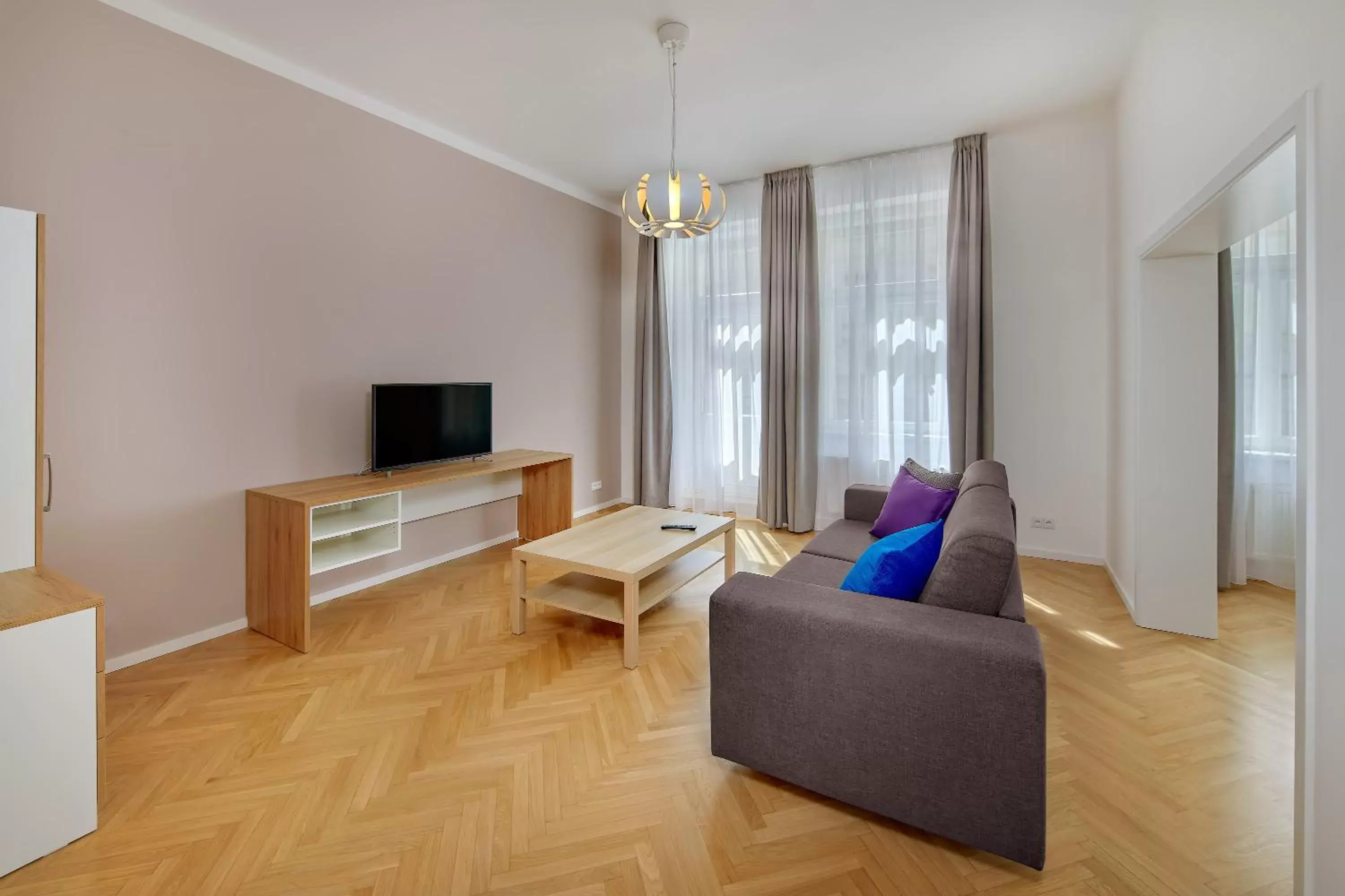 TV and multimedia, Seating Area in Downtown Suites Kodanska