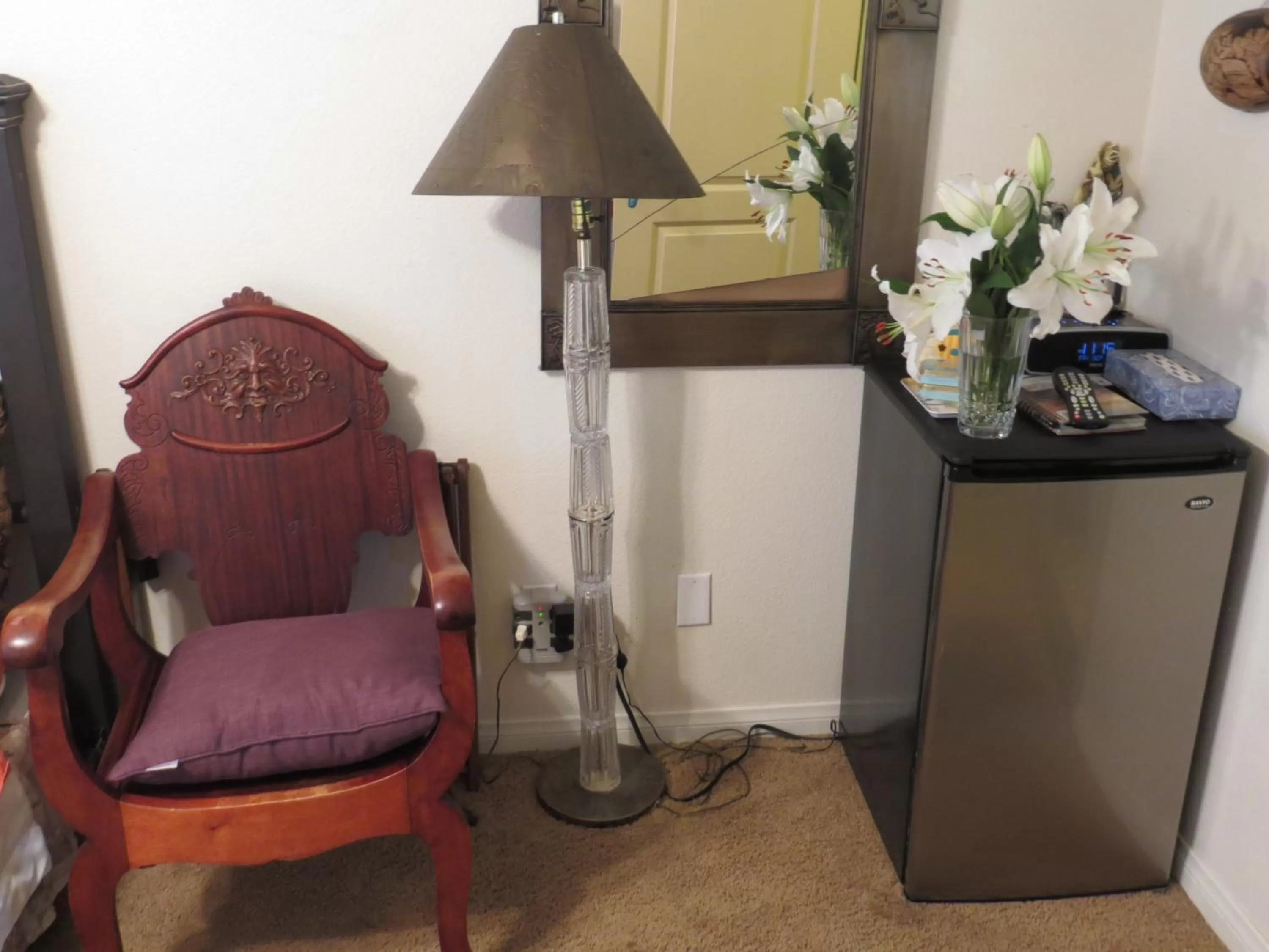 Decorative detail in Always Inn San Clemente Bed & Breakfast by Elevate Rooms